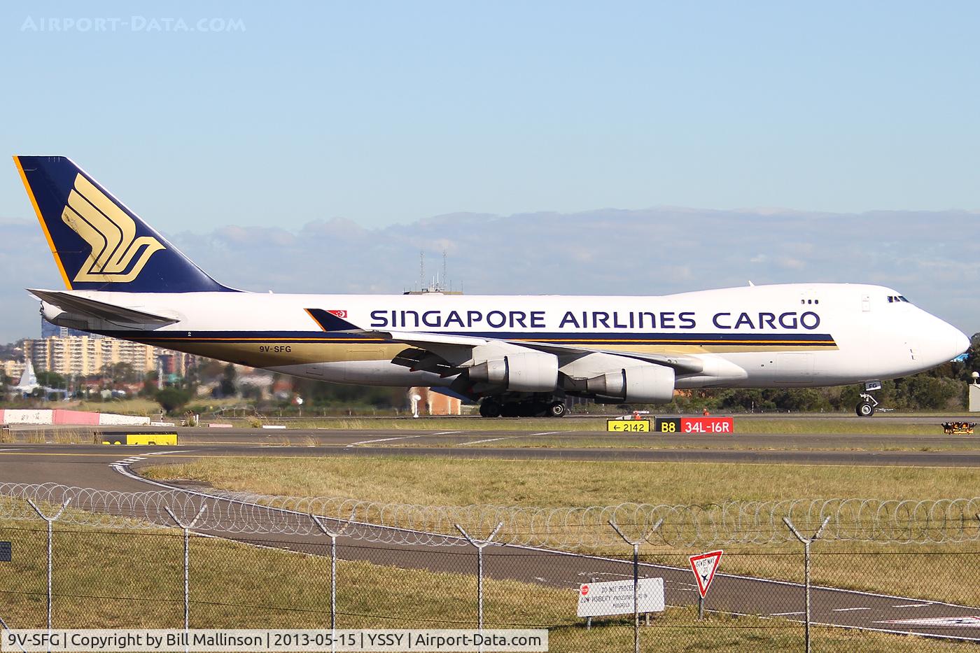 9V-SFG, 1998 Boeing 747-412F/SCD C/N 26558, ON 34L