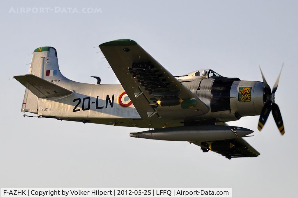 F-AZHK, Douglas AD-4N Skyraider C/N 7802, at lffq