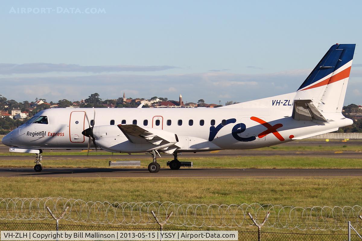 VH-ZLH, 1995 Saab 340B C/N 340B-376, taxiing to 34R