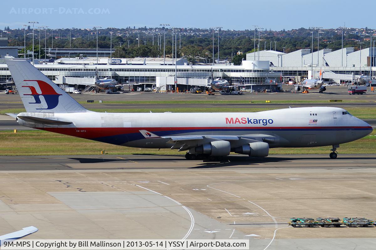 9M-MPS, 2006 Boeing 747-4H6F C/N 29902, TAXI TO 34L