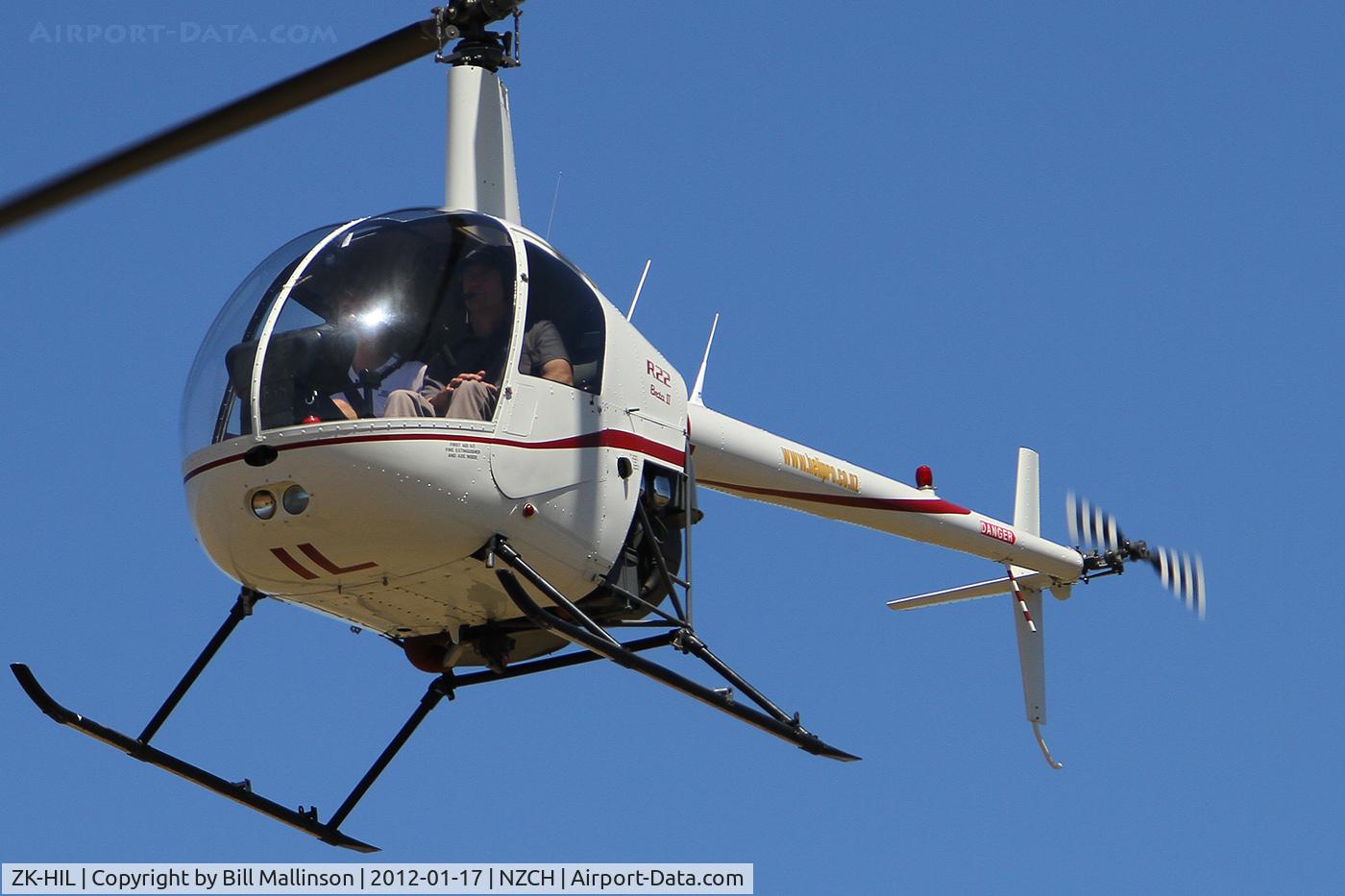 ZK-HIL, Robinson R22 Beta C/N 2662, HOVERING