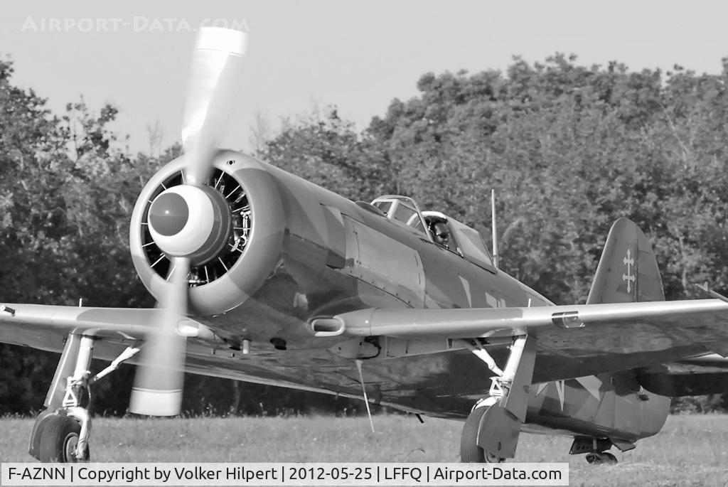 F-AZNN, Yakovlev Yak-11 C/N 25 III/05, at lffq