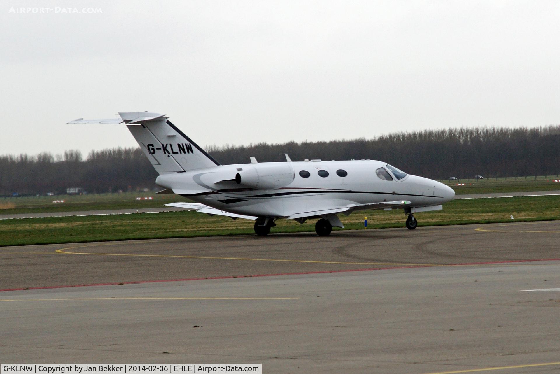 G-KLNW, 2008 Cessna 510 Citation Mustang Citation Mustang C/N 510-0157, Departing from Lelystad Airport