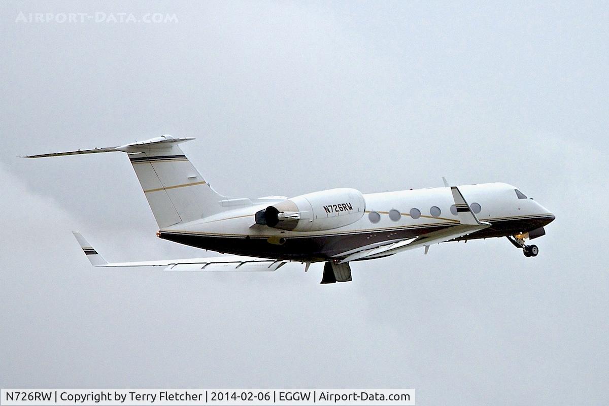 N726RW, 1987 Gulfstream Aerospace G-IV C/N 1039, 1987 Gulfstream Aerospace G-IV, c/n: 1039 climbs out of Luton