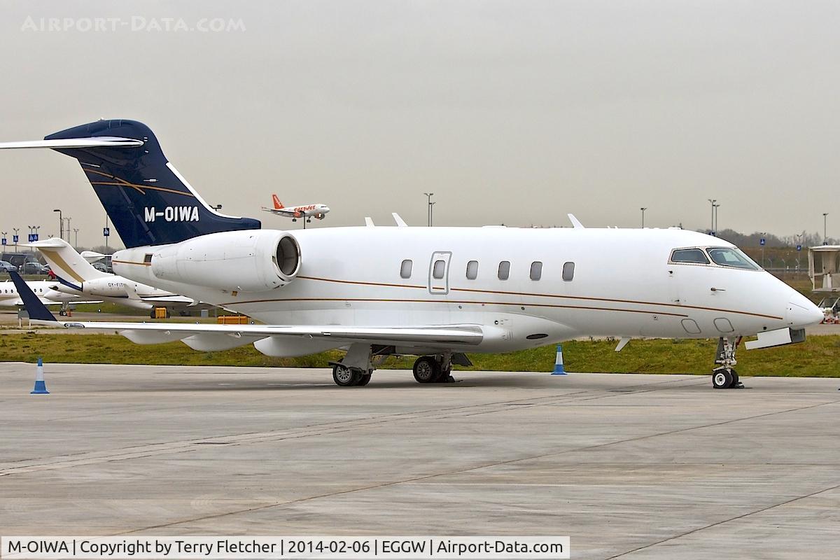 M-OIWA, 2006 Bombardier Challenger 300 (BD-100-1A10) C/N 20133, 2006 Bombardier CL300 (ex 3B-NGT) at Luton