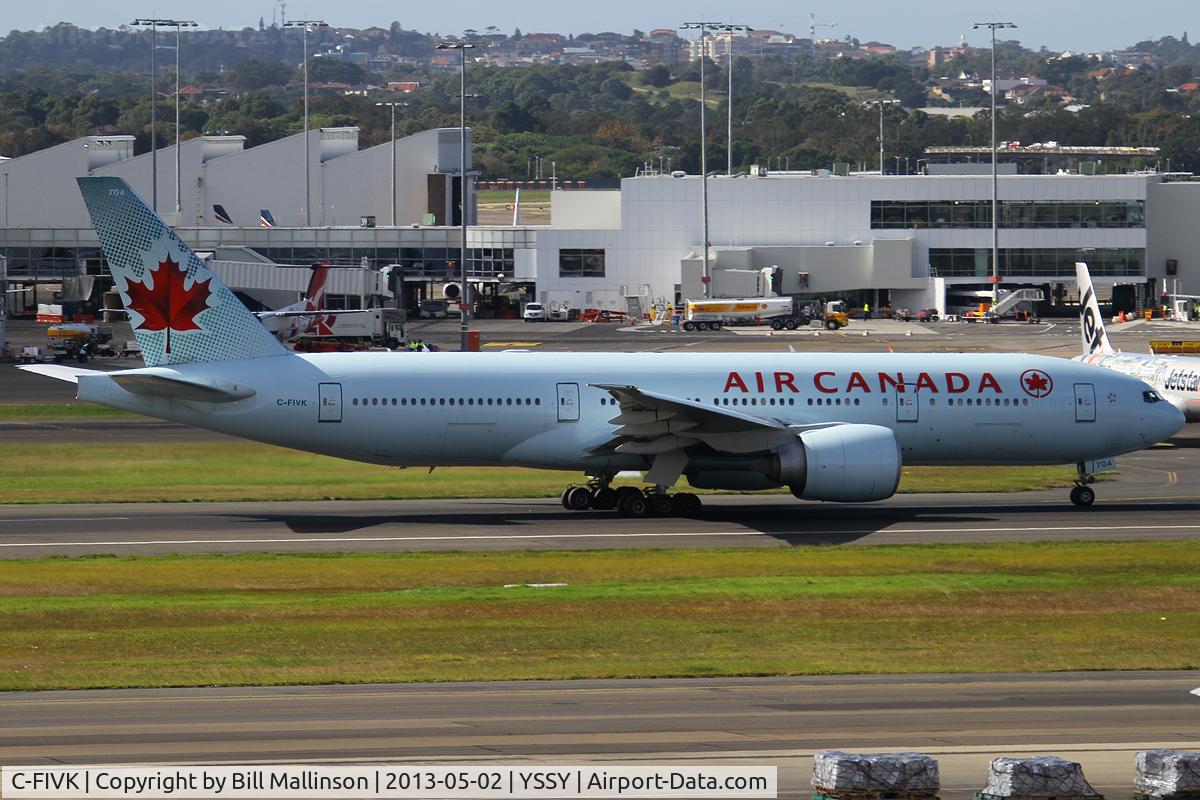 C-FIVK, 2008 Boeing 777-233/LR C/N 35245, ROLLING ON 16R