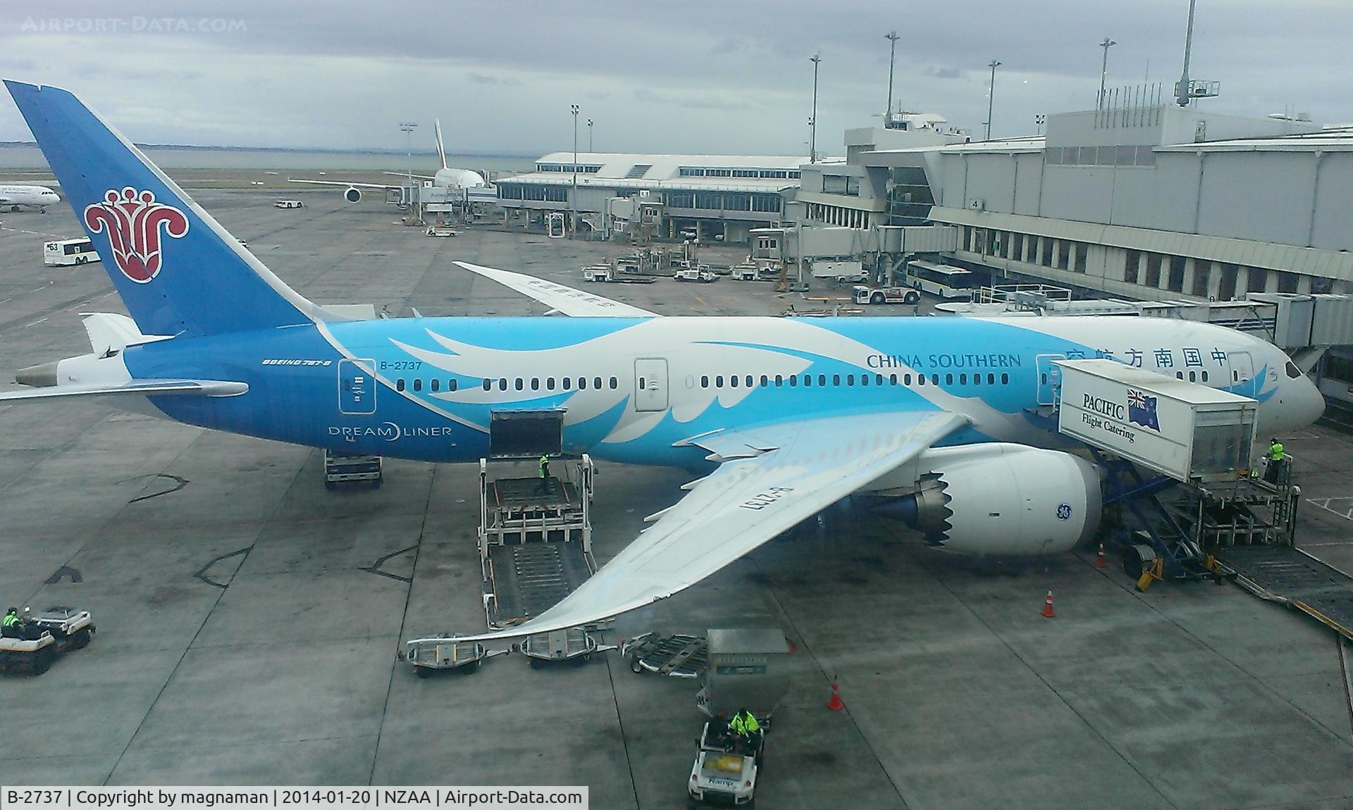 B-2737, 2013 Boeing 787-8 Dreamliner C/N 34930, First visit to AKL