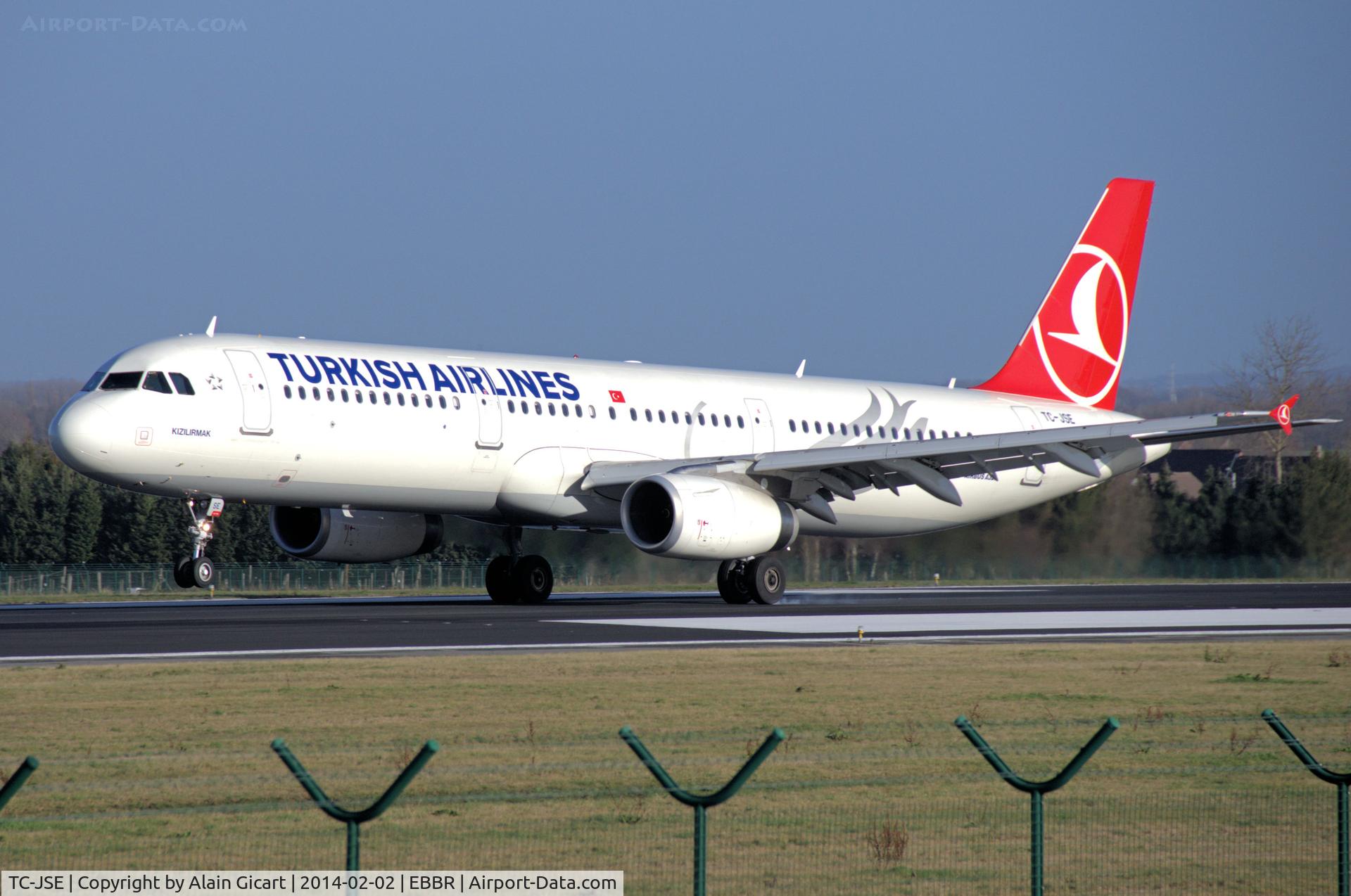 TC-JSE, 2012 Airbus A321-231 C/N 5450, Landing at Zaventem