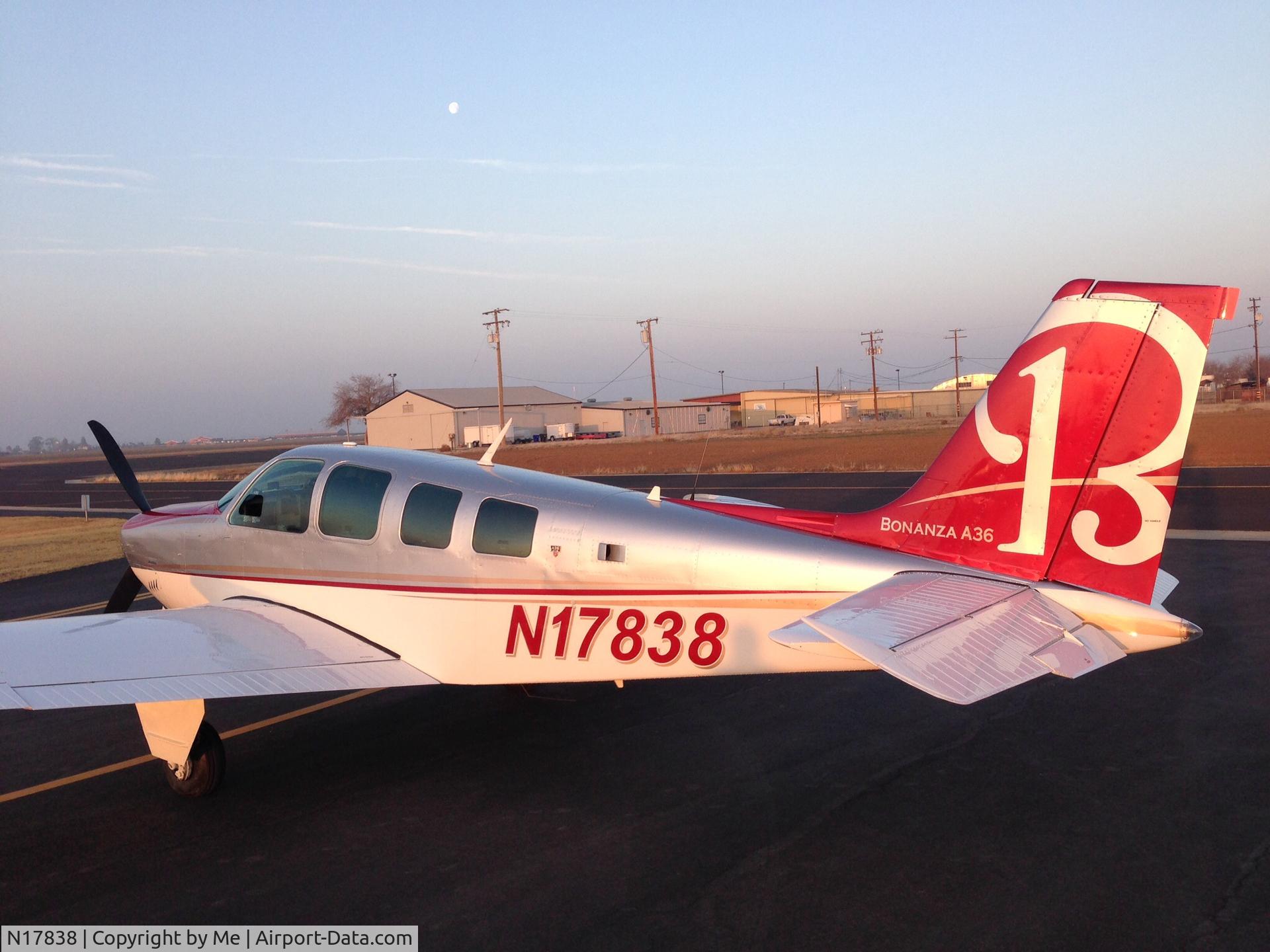 N17838, 1977 Beech A36 Bonanza 36 C/N E-1046, Central Cal