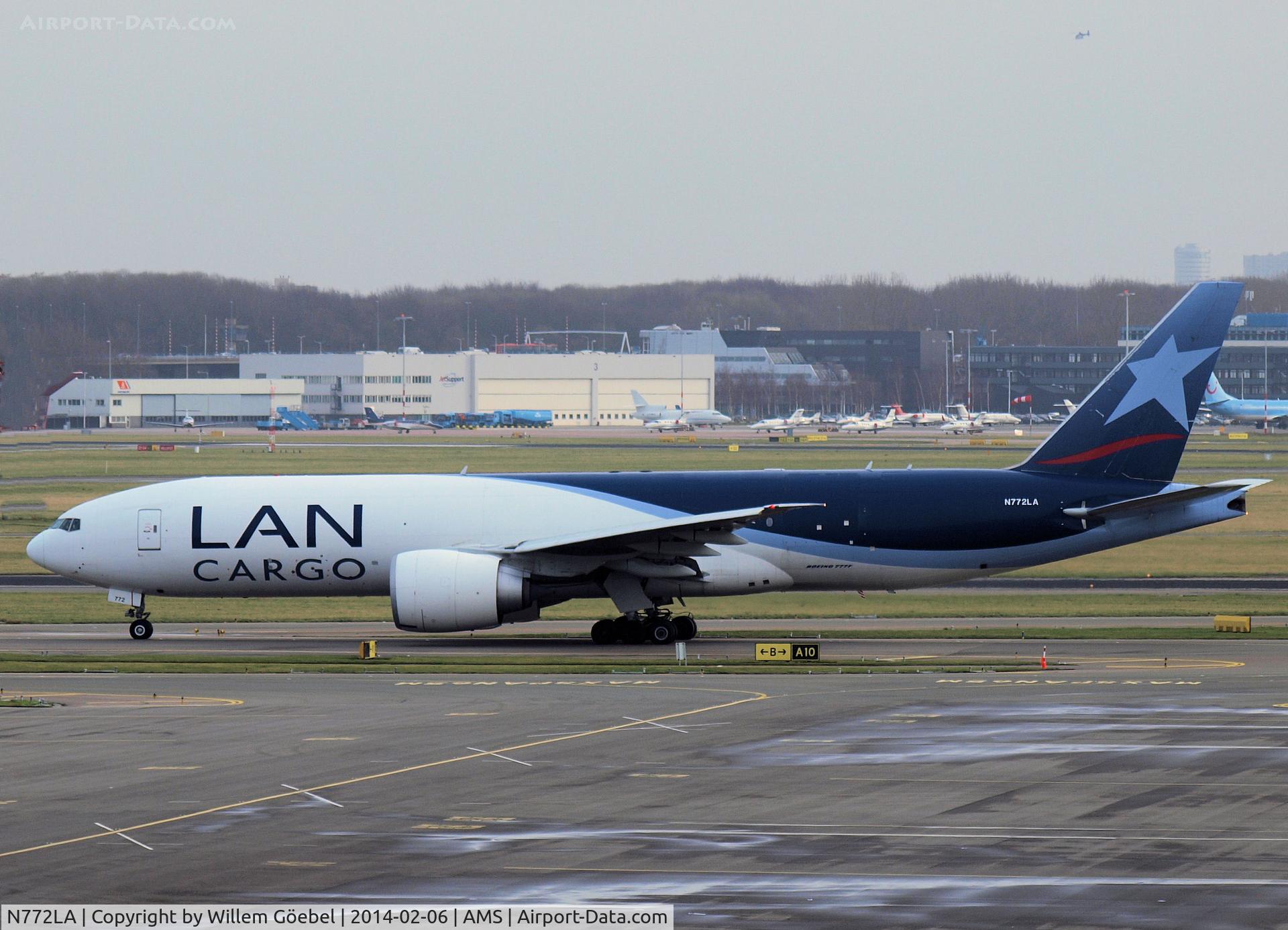 N772LA, 2009 Boeing 777-F6N C/N 37708, Taxi to runway 18L of Schiphol Airport