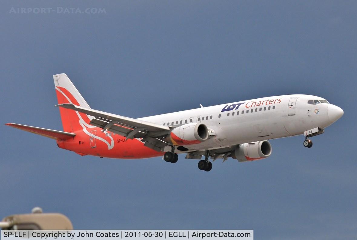 SP-LLF, 1997 Boeing 737-45D C/N 28752/2874, On approach to 27R