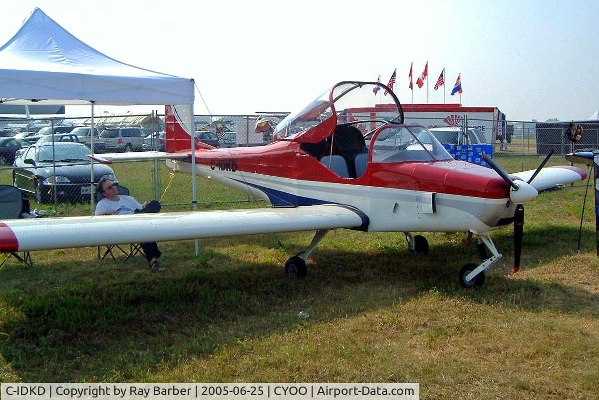 C-IDKD, 2004 Aerostar SA Festival R40 FSD C/N 040204, SC Aerostar R40S Festival [040204] Oshawa~C 25/06/2005