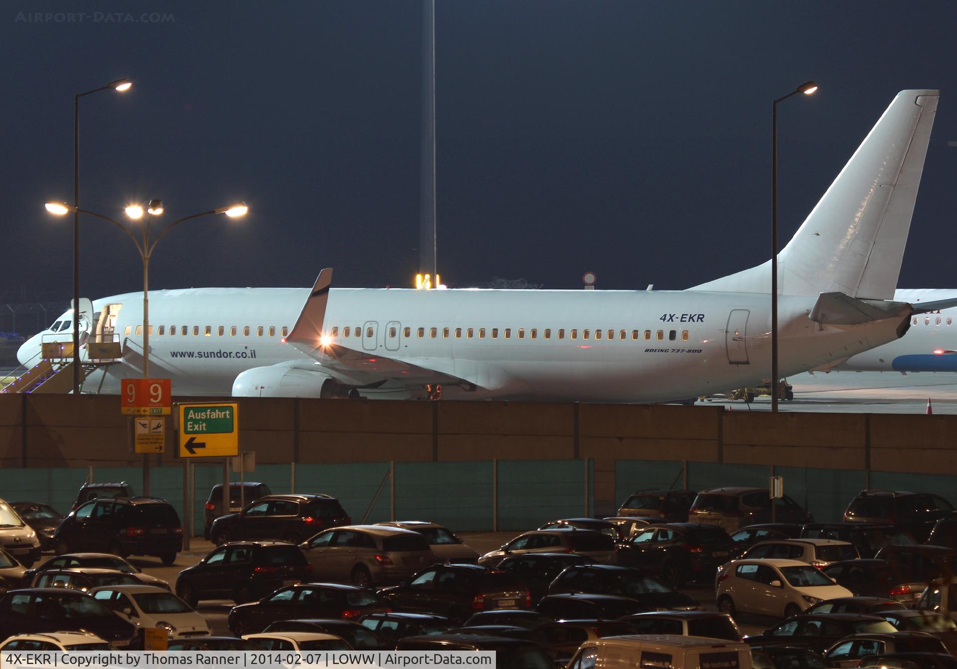 4X-EKR, 2000 Boeing 737-804 C/N 30466, Sundor B737