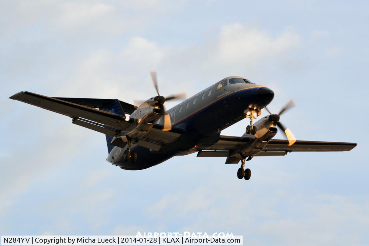N284YV, 1994 Embraer EMB-120ER Brasilia C/N 120.284, At LAX