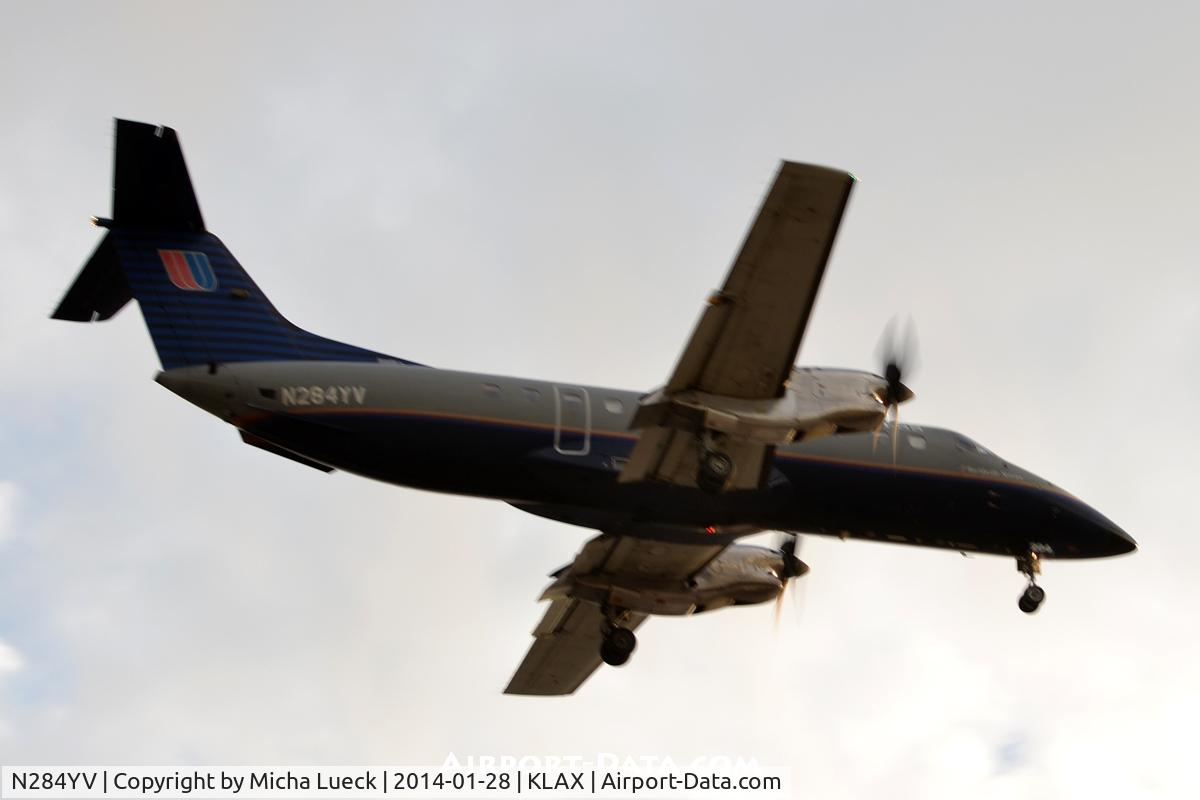 N284YV, 1994 Embraer EMB-120ER Brasilia C/N 120.284, At LAX