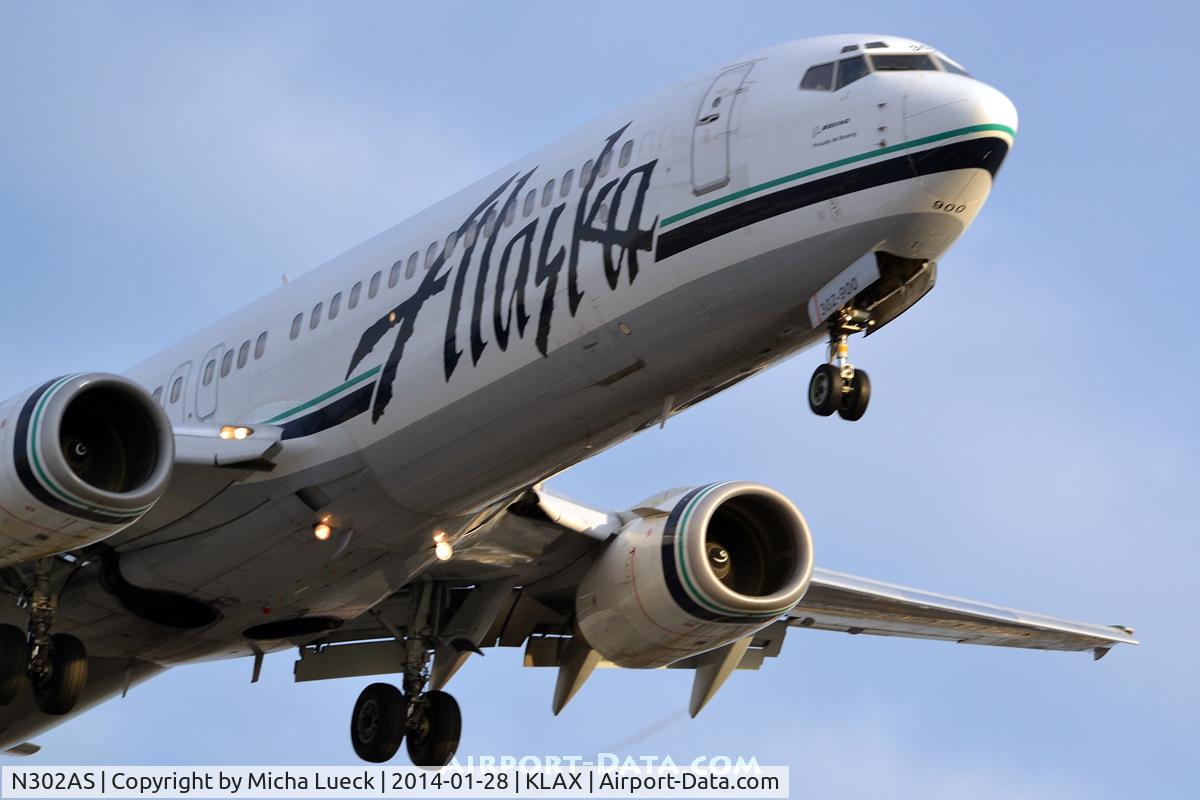N302AS, 2003 Boeing 737-990 C/N 30017, At LAX