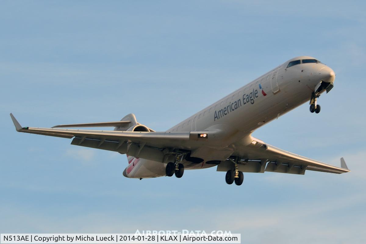 N513AE, 2003 Bombardier CRJ-701 (CL-600-2C10) Regional Jet C/N 10114, At LAX