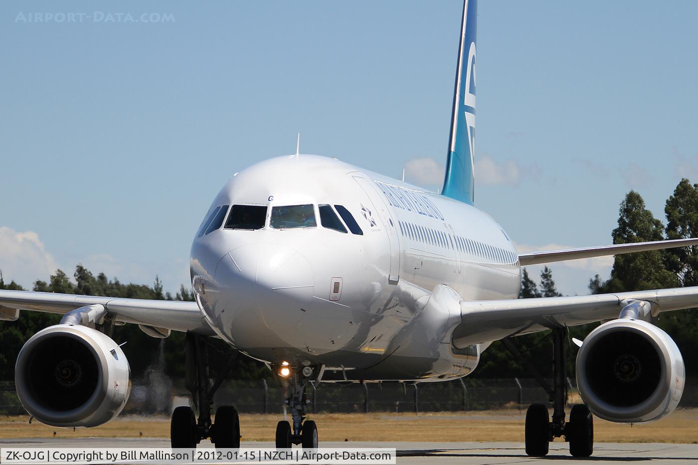 ZK-OJG, 2004 Airbus A320-232 C/N 2173, TAXI FROM 29