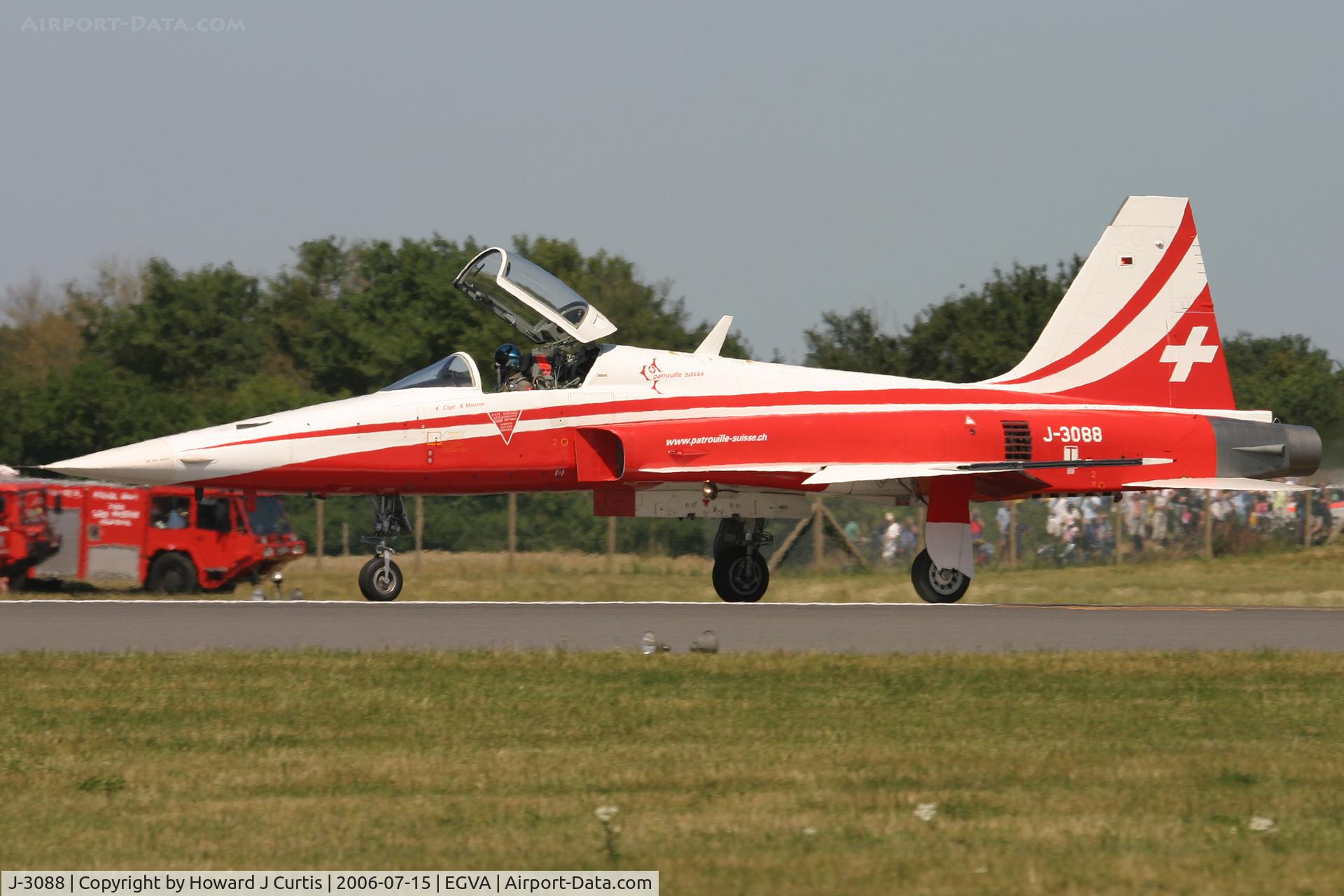 J-3088, Northrop F-5E Tiger II C/N L.1088, RIAT 2006. 'Patrouille Suisse'.