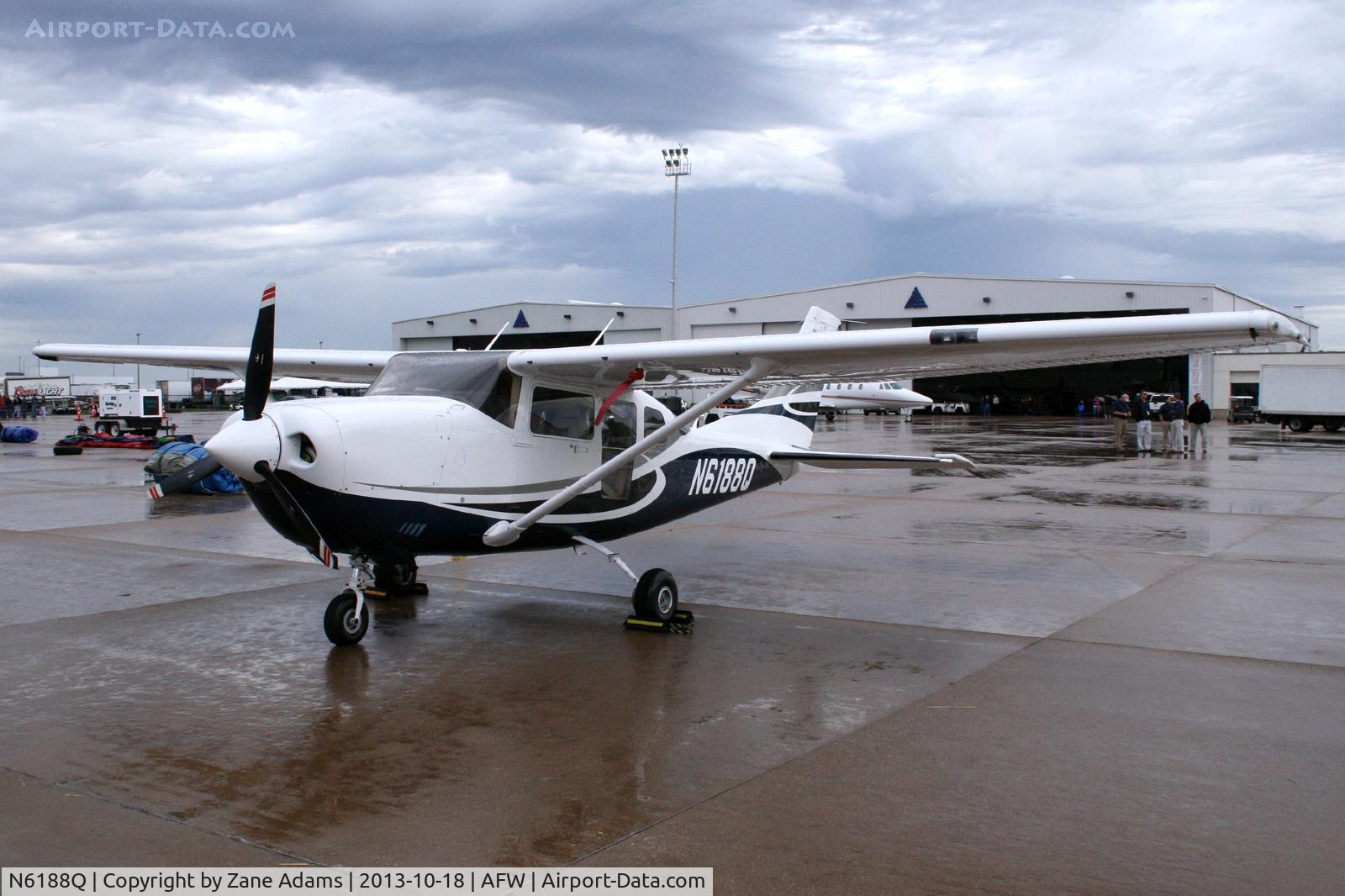 N6188Q, 2008 Cessna 206H Stationair C/N 20608305, On display at the 2013 Fort Worth Alliance Airshow