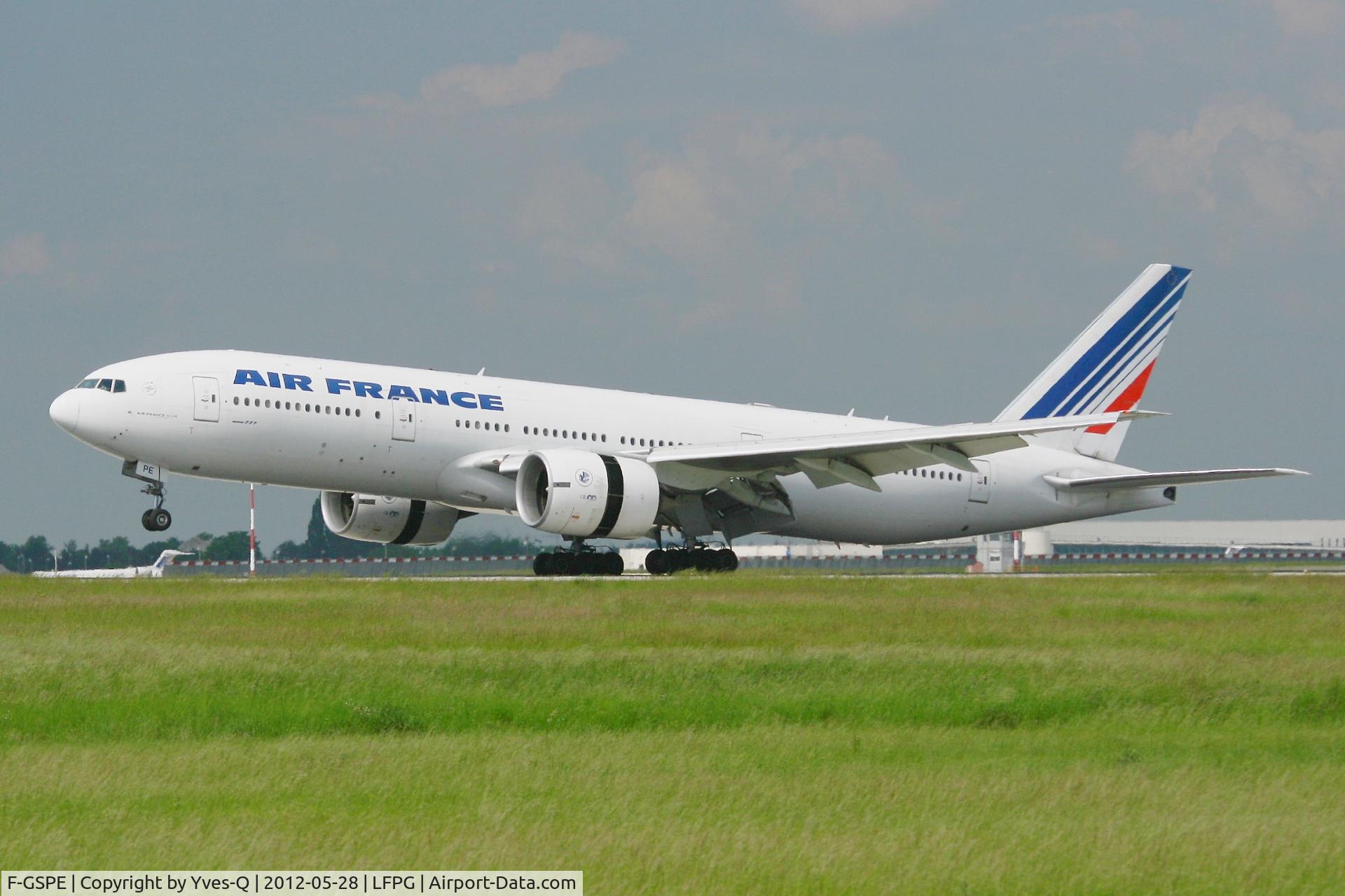 F-GSPE, 1999 Boeing 777-228/ER C/N 29006, Boeing 777-228 (ER), Landing Rwy 26L, Roissy Charles De Gaulle Airport (LFPG-CDG)