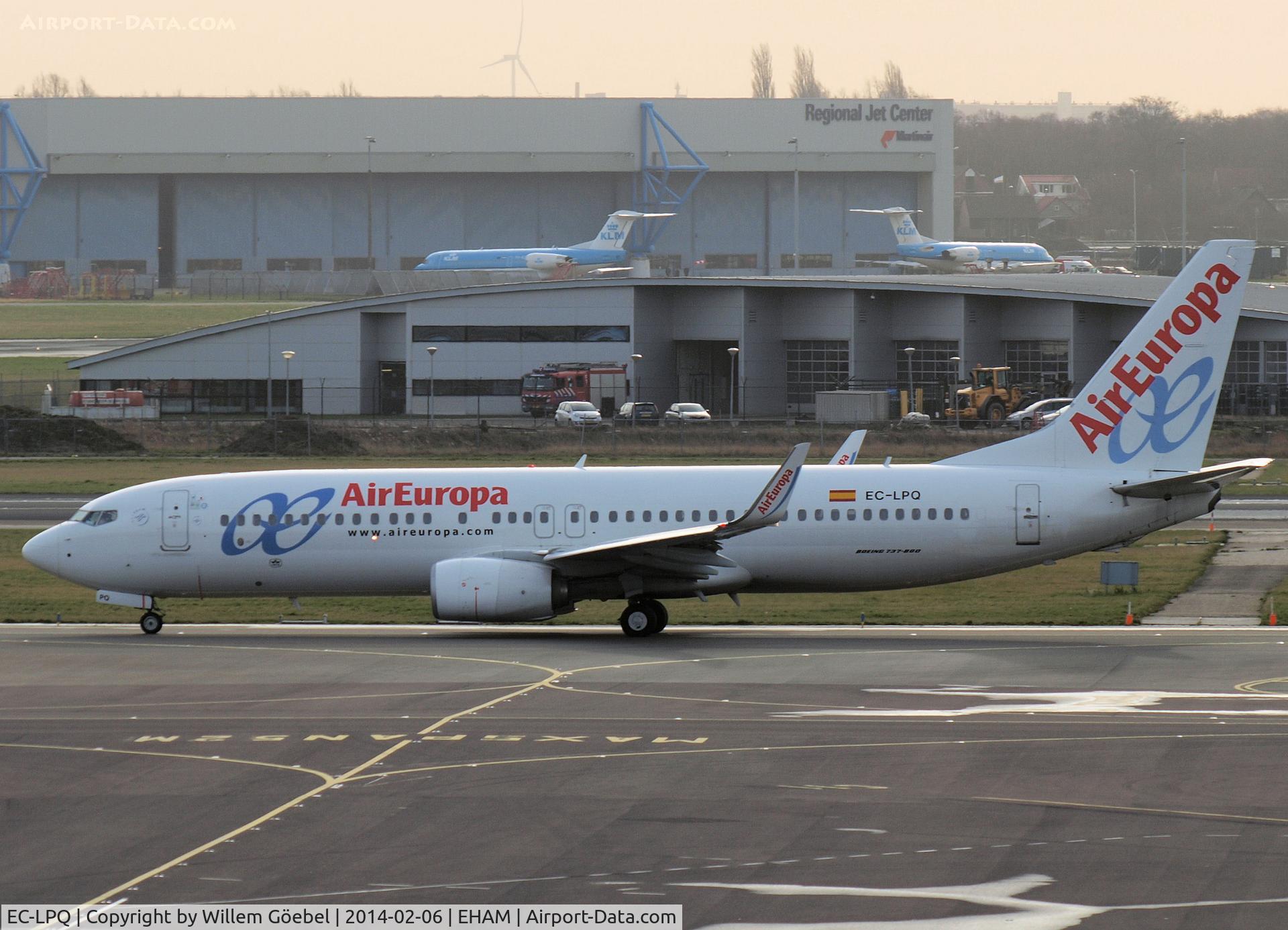 EC-LPQ, 2012 Boeing 737-85P C/N 35496, Taxi to runway 18L of Schiphol Airport