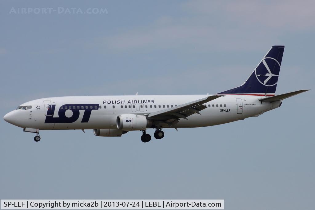 SP-LLF, 1997 Boeing 737-45D C/N 28752/2874, Landing