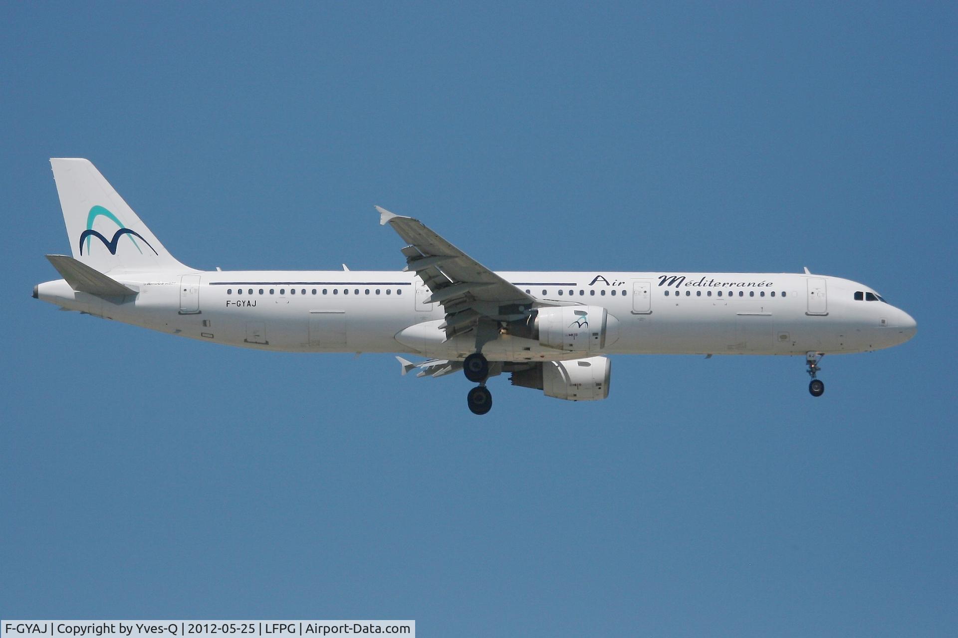 F-GYAJ, 2006 Airbus A321-211 C/N 2707, Airbus A321-211, Short approach Rwy 08R, Roissy Charles De Gaulle Airport (LFPG-CDG)