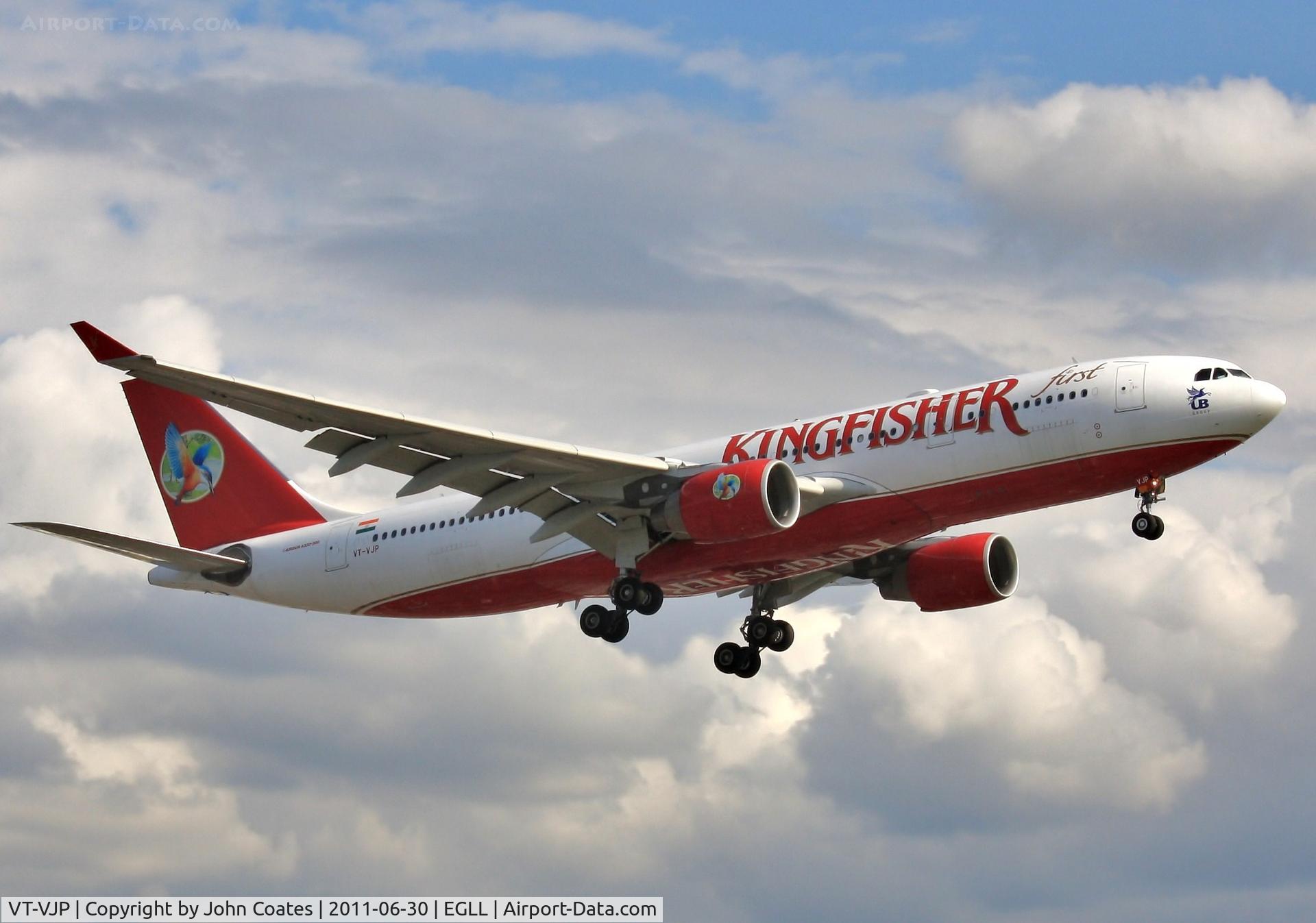 VT-VJP, 2008 Airbus A330-223 C/N 946, Finals to 27R