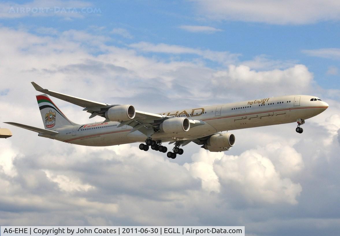 A6-EHE, 2007 Airbus A340-642X C/N 829, Finals to 27R