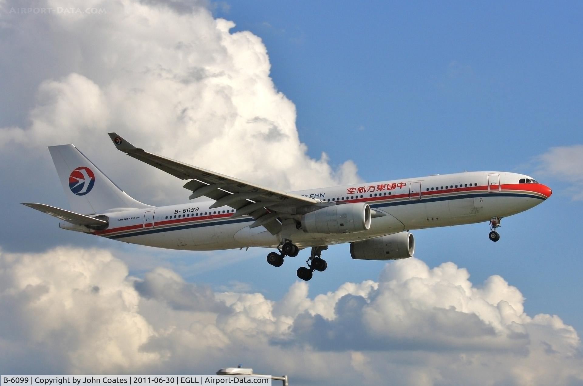 B-6099, 2008 Airbus A330-243 C/N 916, Finals to 27R