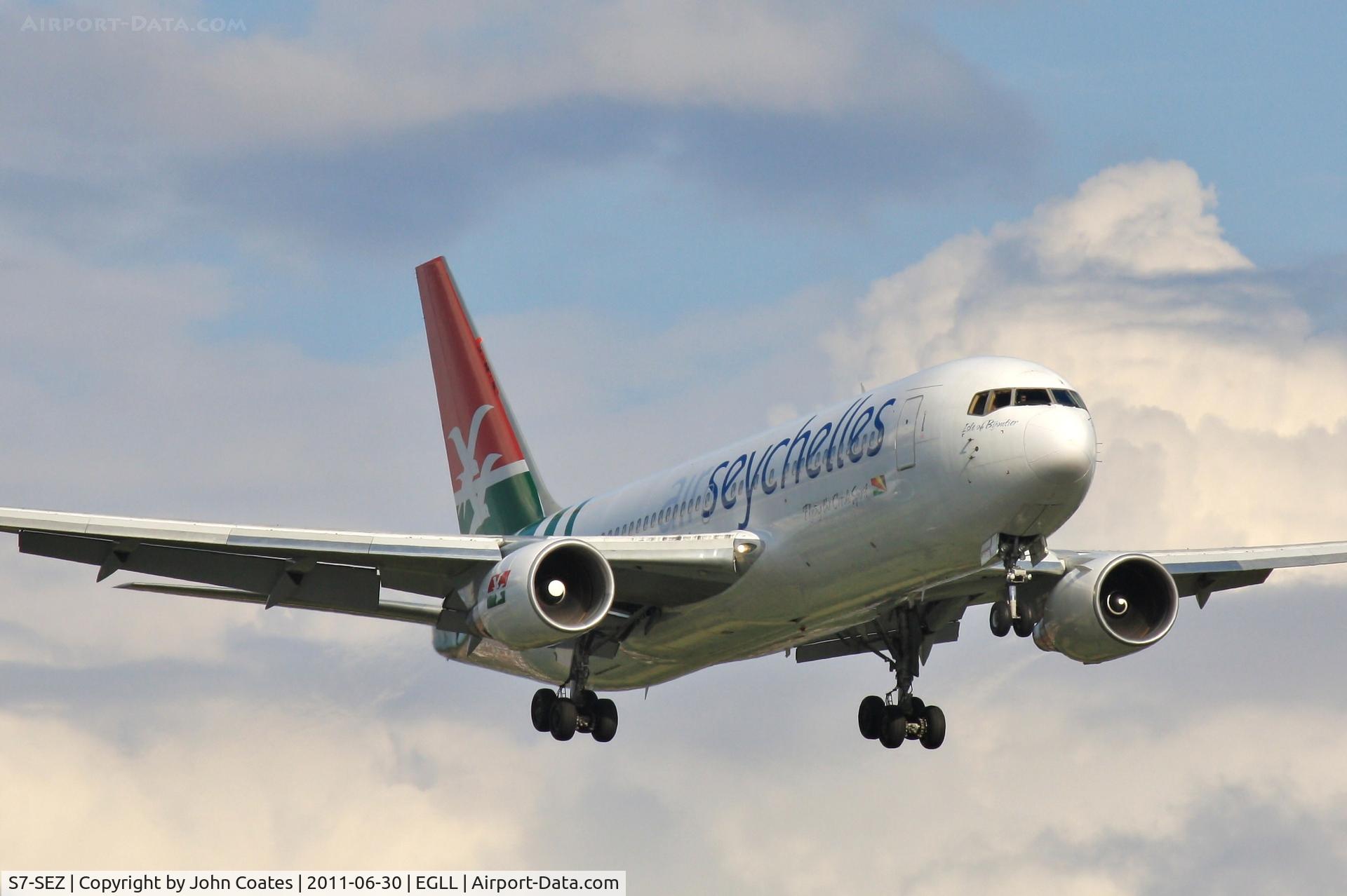 S7-SEZ, 1988 Boeing 767-219/ER C/N 24150, On approach to 27R