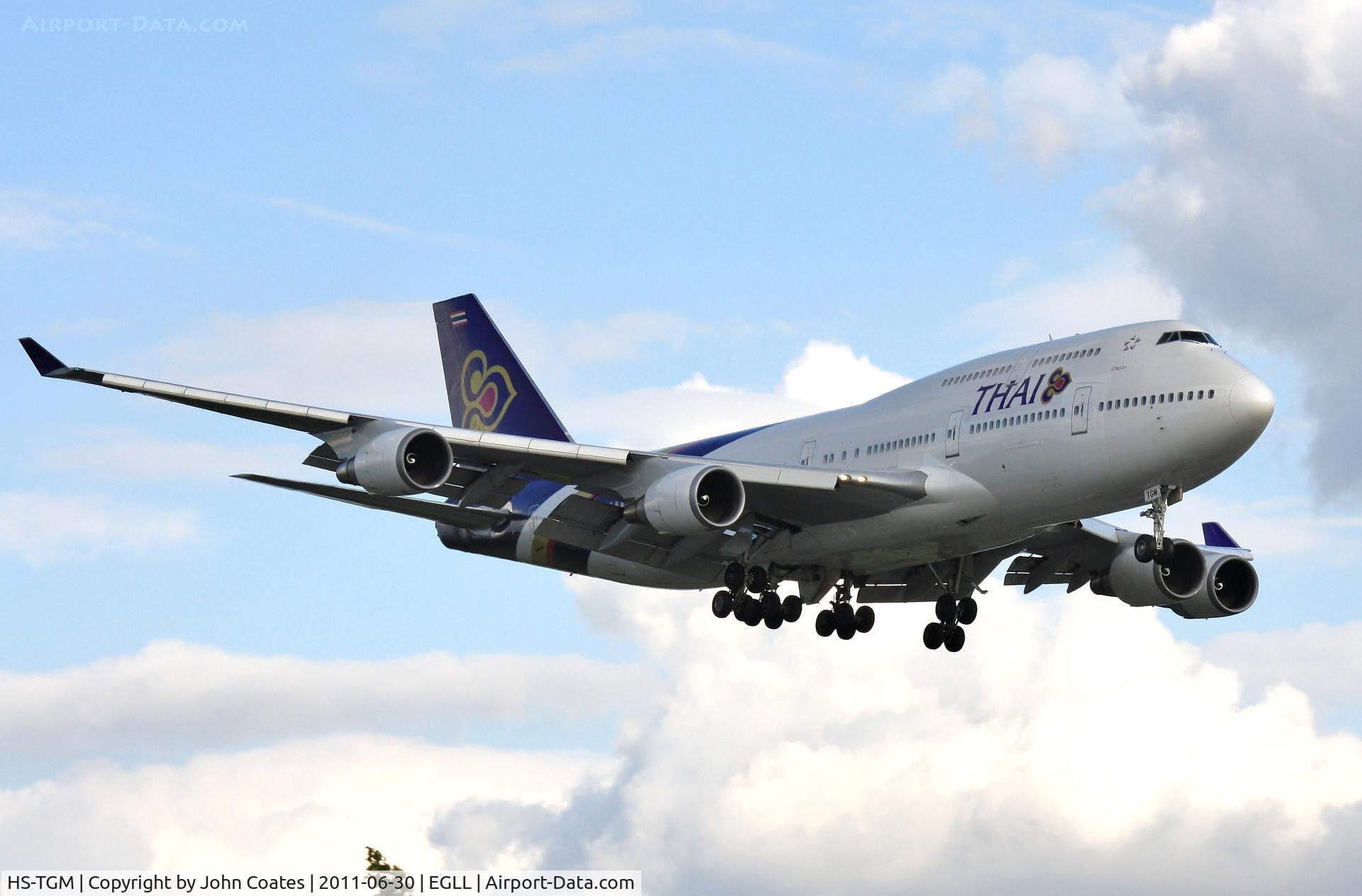 HS-TGM, 1992 Boeing 747-4D7 C/N 27093, On approach to 27R
