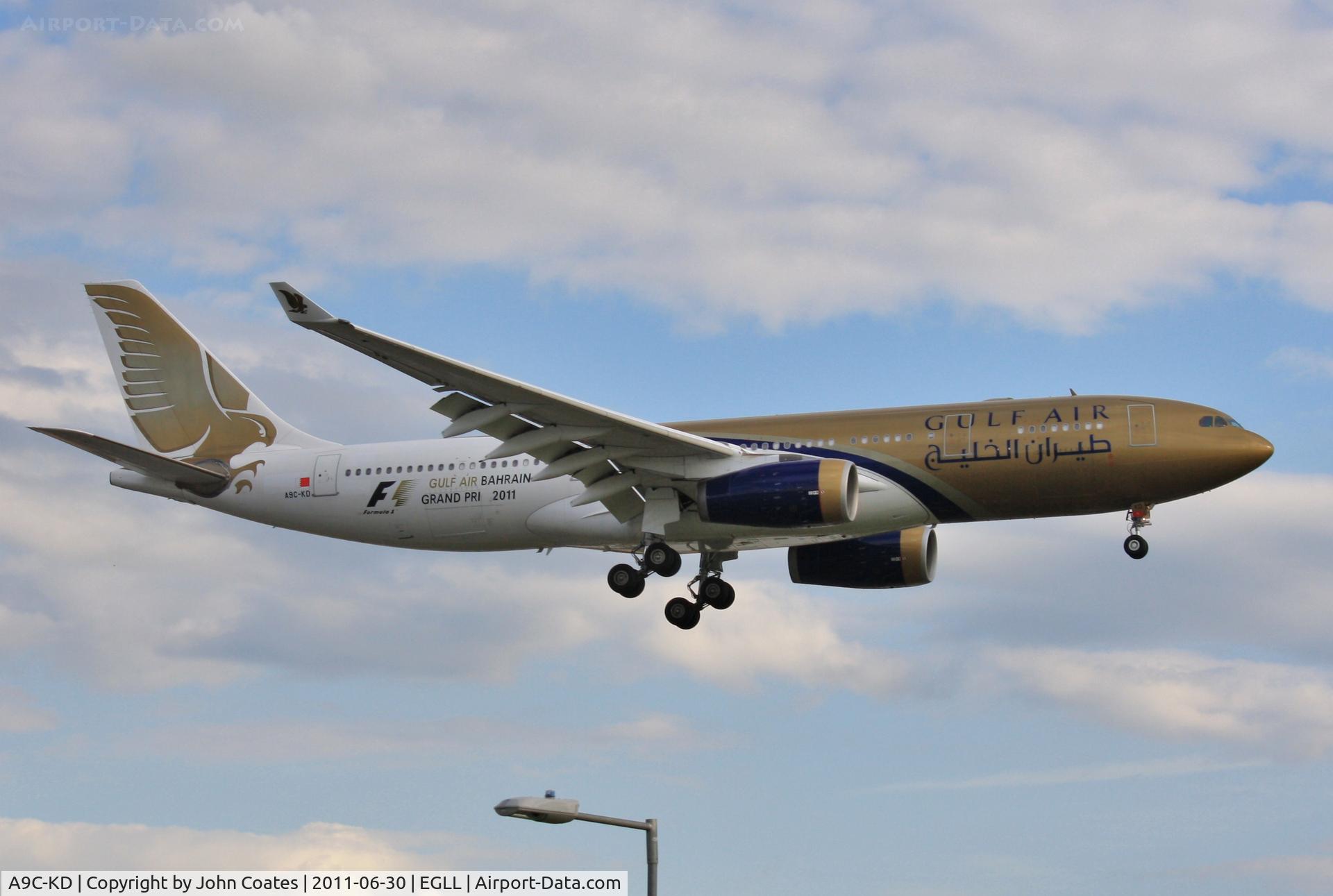 A9C-KD, 1999 Airbus A330-243 C/N 287, Finals to 27R