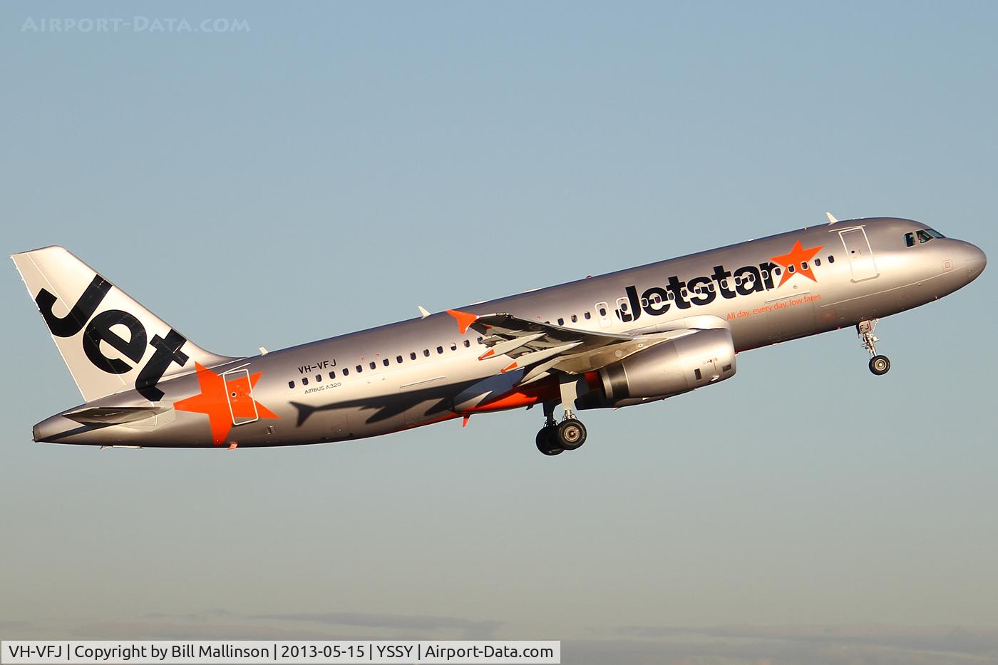 VH-VFJ, 2012 Airbus A320-232 C/N 5311, AWAY FROM 34L