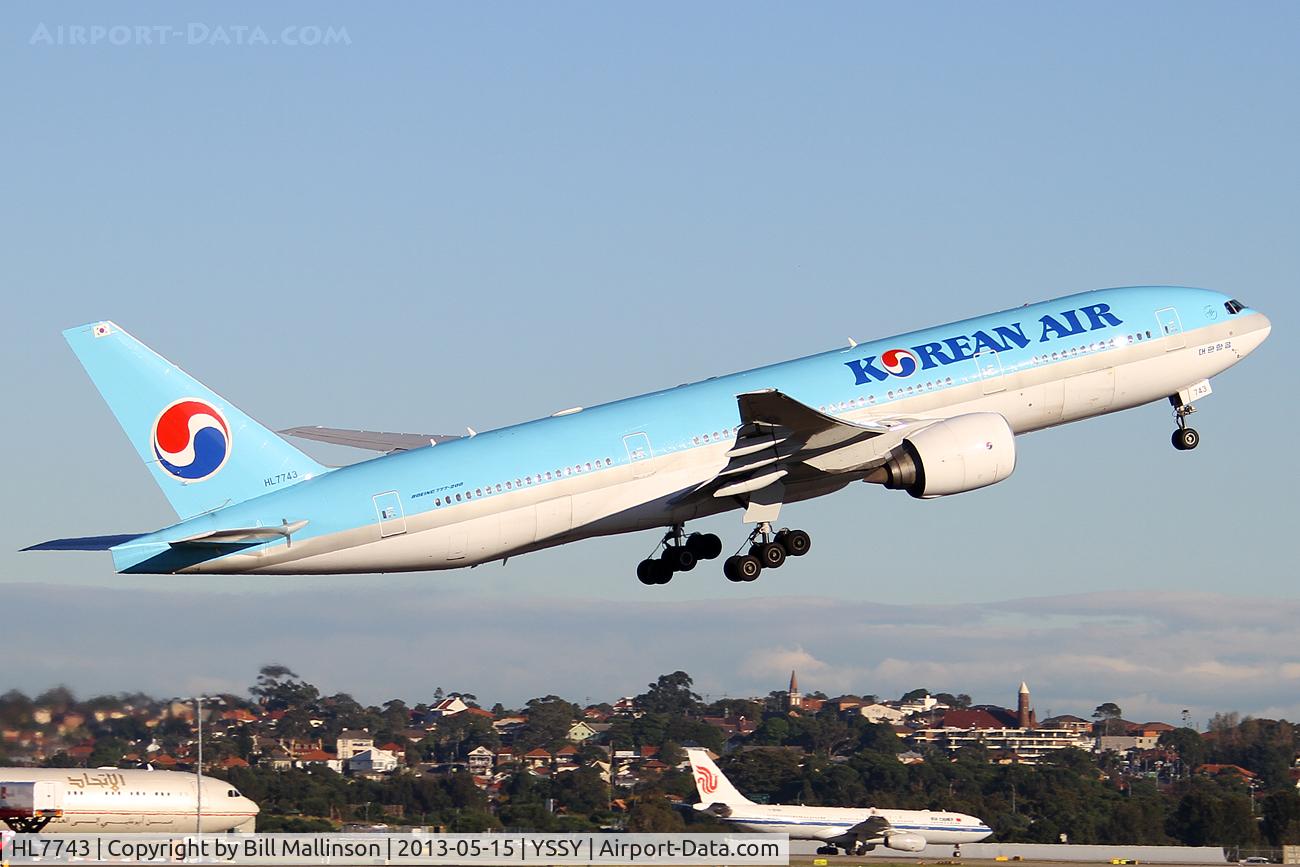 HL7743, 2006 Boeing 777-2B5/ER C/N 34208, AWAY TO ICN