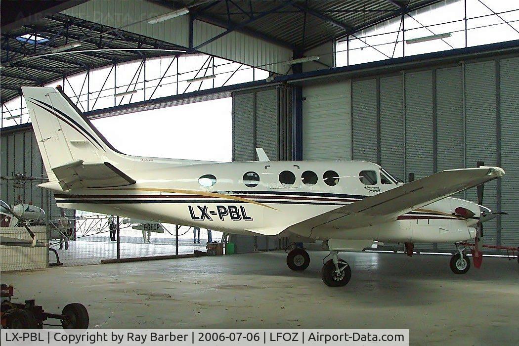 LX-PBL, Raytheon C90A King Air C/N LJ-1539, Beech C90A King Air [LJ-1539] Orleans-St.Denis~F 06/07/2006