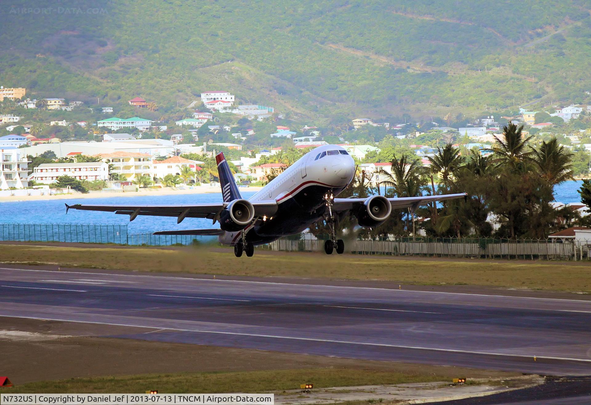 N732US, 2000 Airbus A319-112 C/N 1203, N732US