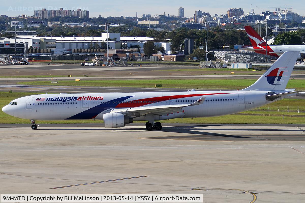 9M-MTD, 2011 Boeing A330-323X C/N 1234, TAXI TO 16R