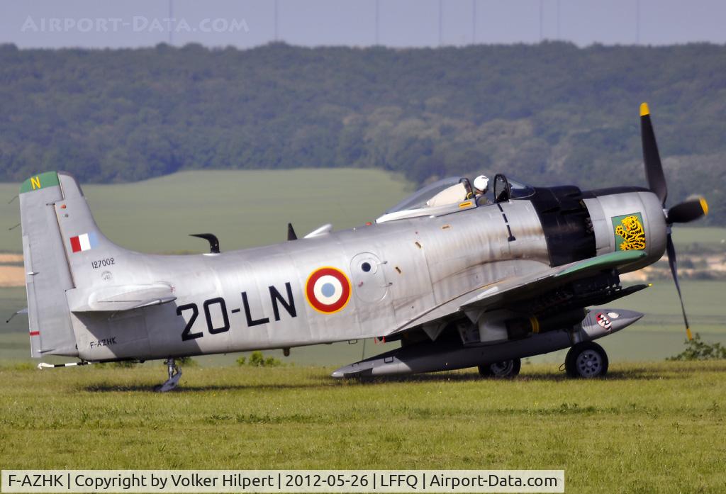 F-AZHK, Douglas AD-4N Skyraider C/N 7802, at lffq