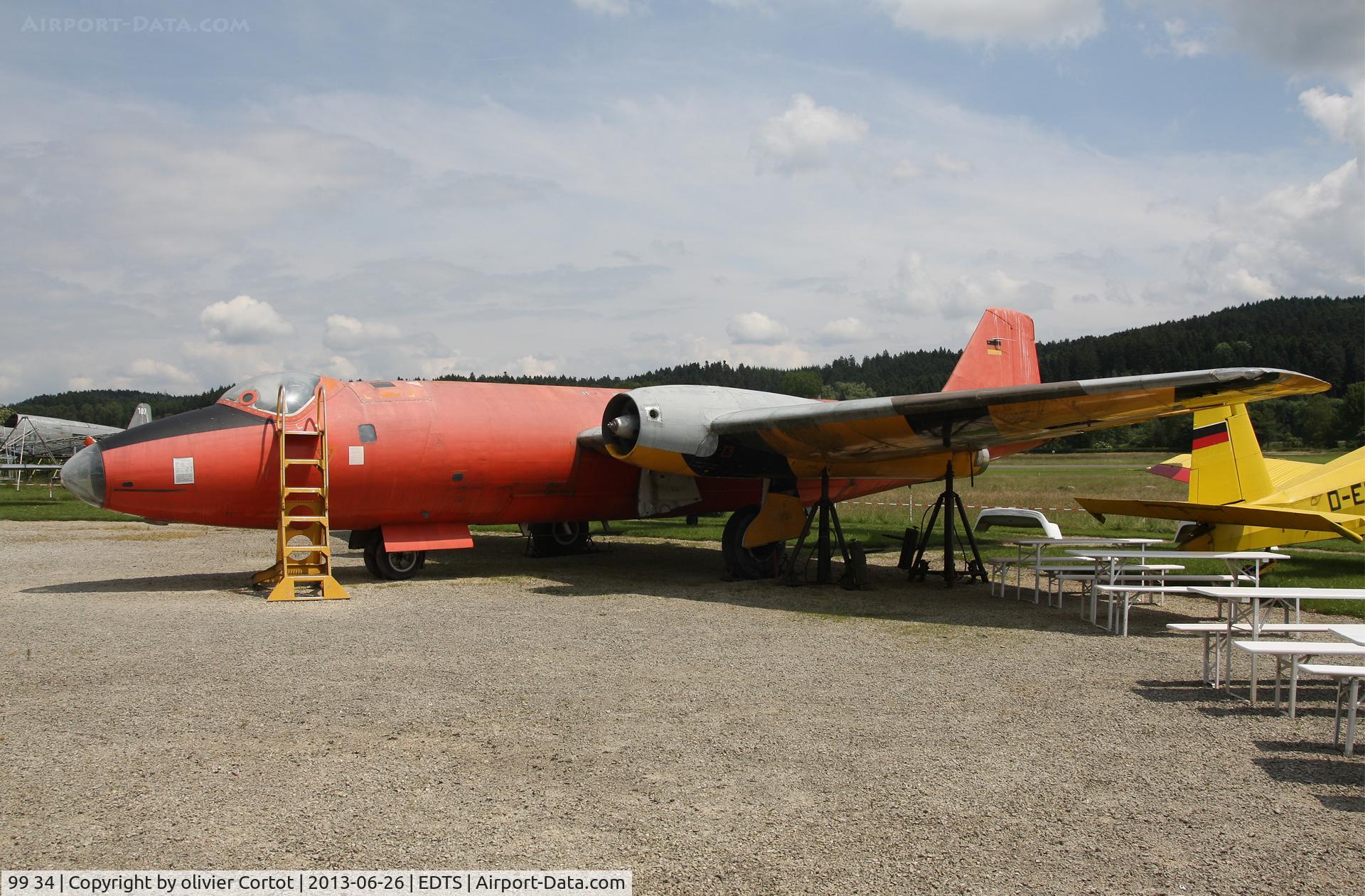 99 34, 1954 English Electric Canberra B.2 C/N R3/EA3/6651, now in a museum