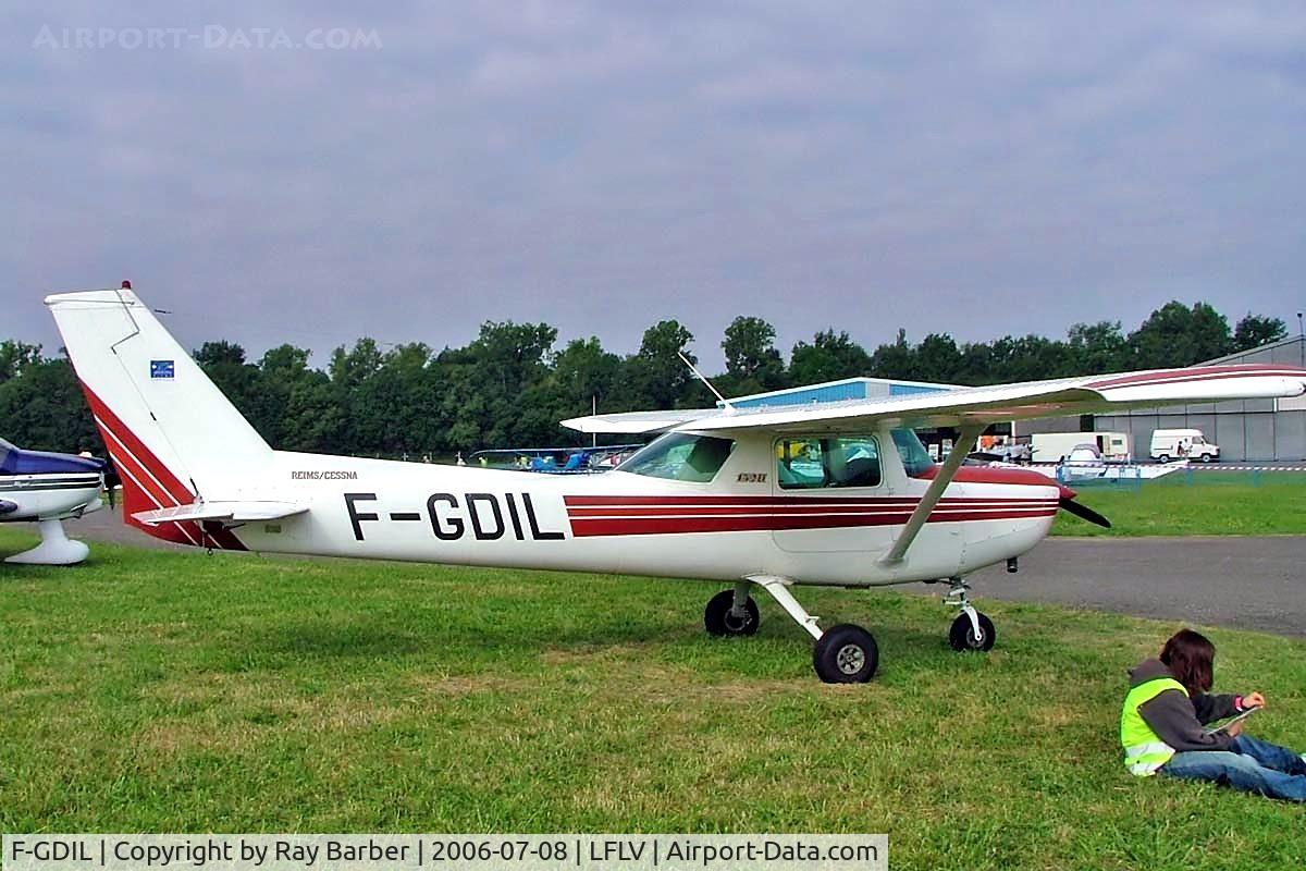 F-GDIL, 1981 Reims F152 C/N 1828, R/Cessna F.152 [1828] Vichy~F 08/07/2006