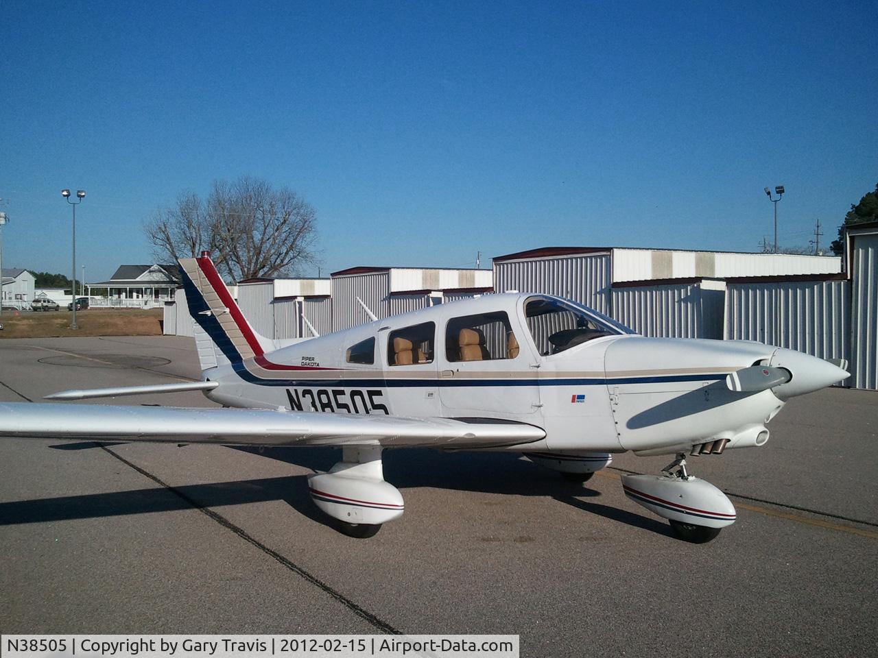 N38505, 1977 Piper PA-28-236 Dakota C/N 28-7911001, Piper Dakota 2012