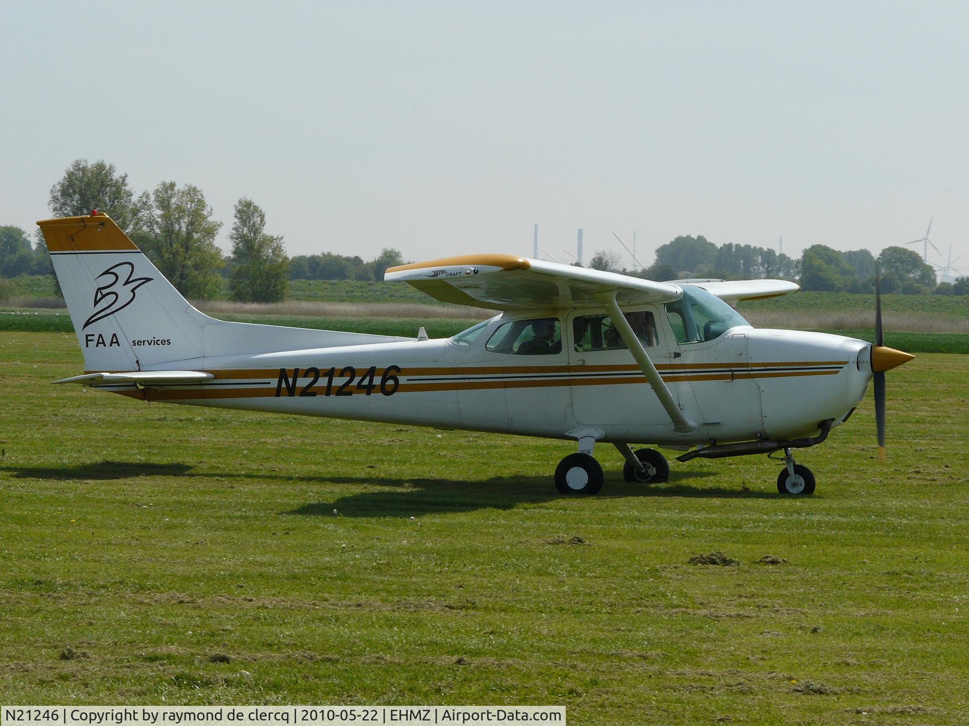 N21246, 1974 Cessna 172M C/N 17263914, Midden-Zeeland  22-5-2010