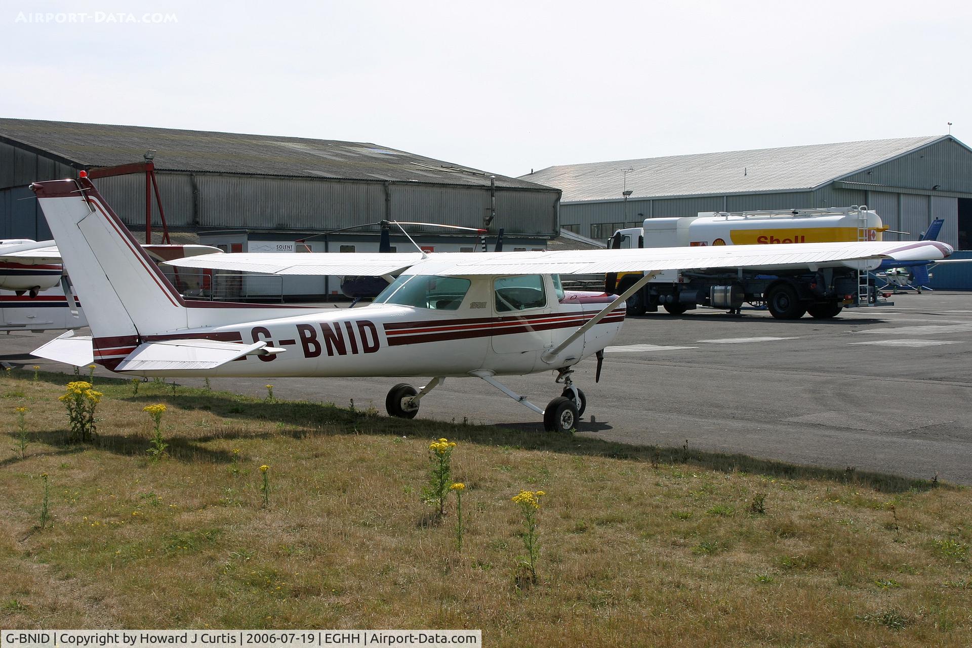 G-BNID, 1981 Cessna 152 C/N 152-84931, Privately owned.