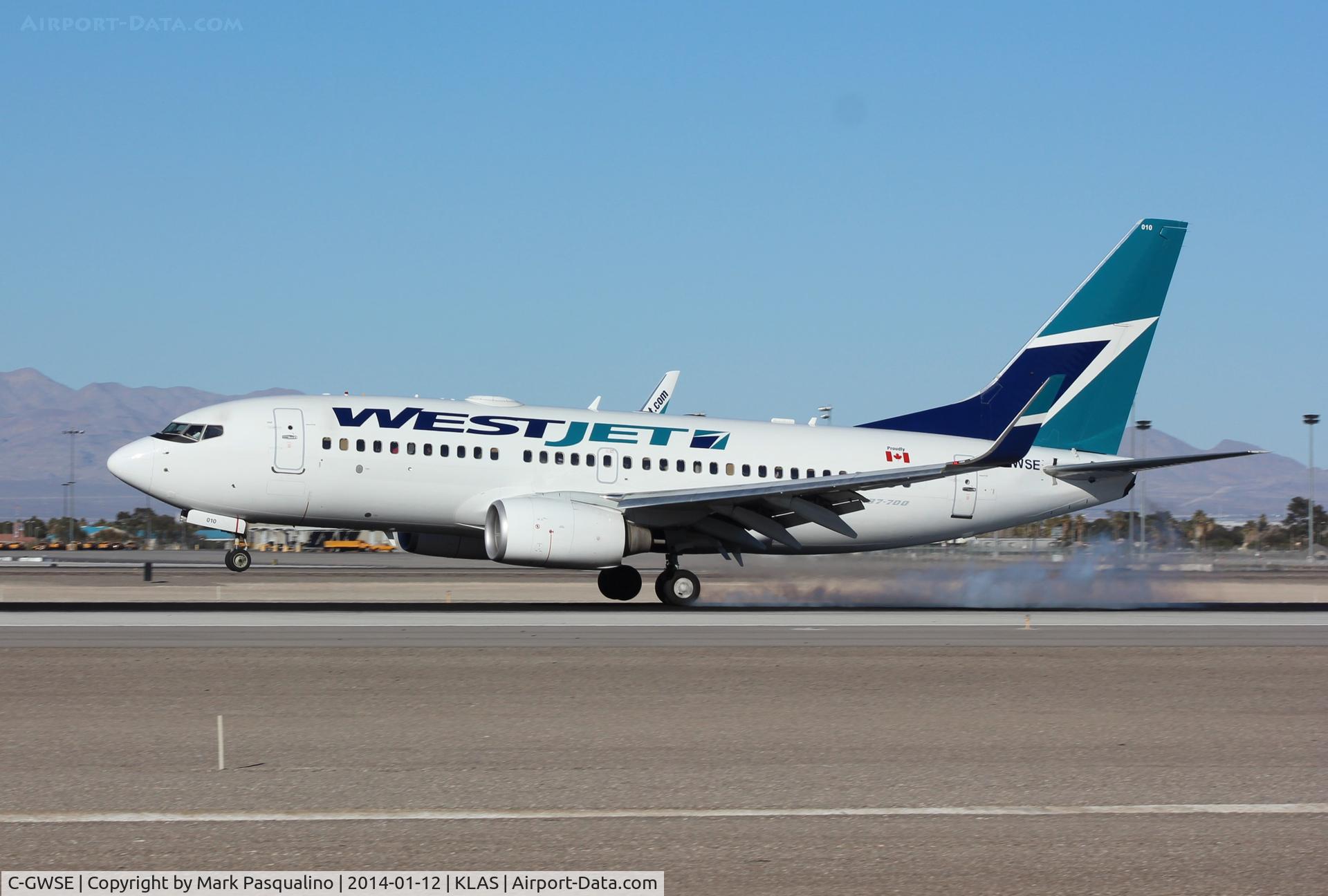 C-GWSE, 2002 Boeing 737-76N C/N 33379, Boeing 737-700