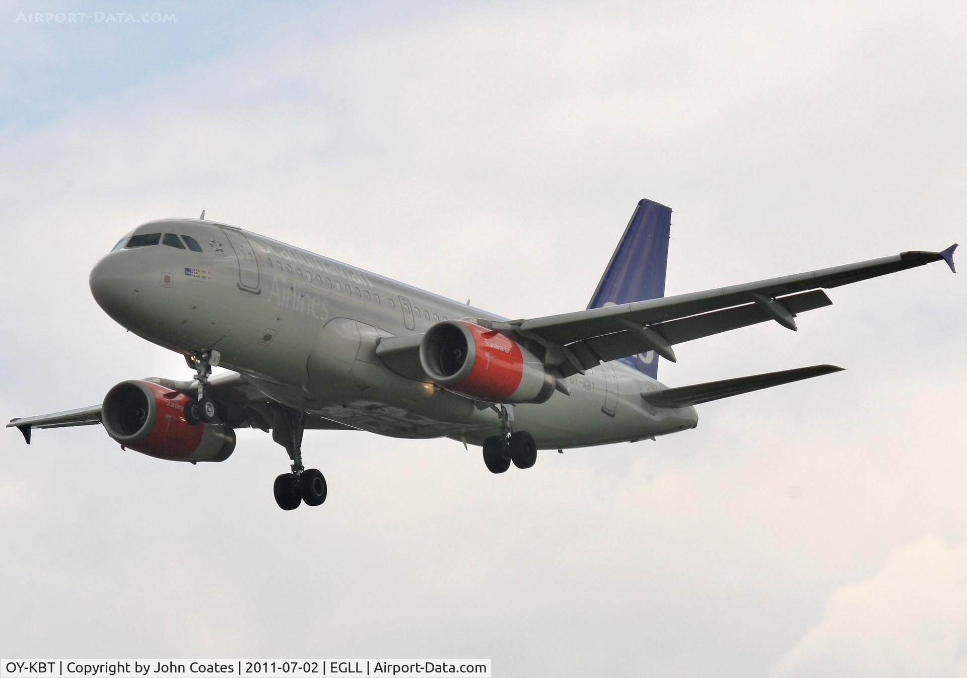 OY-KBT, 2007 Airbus A319-131 C/N 3292, Finals to 27L