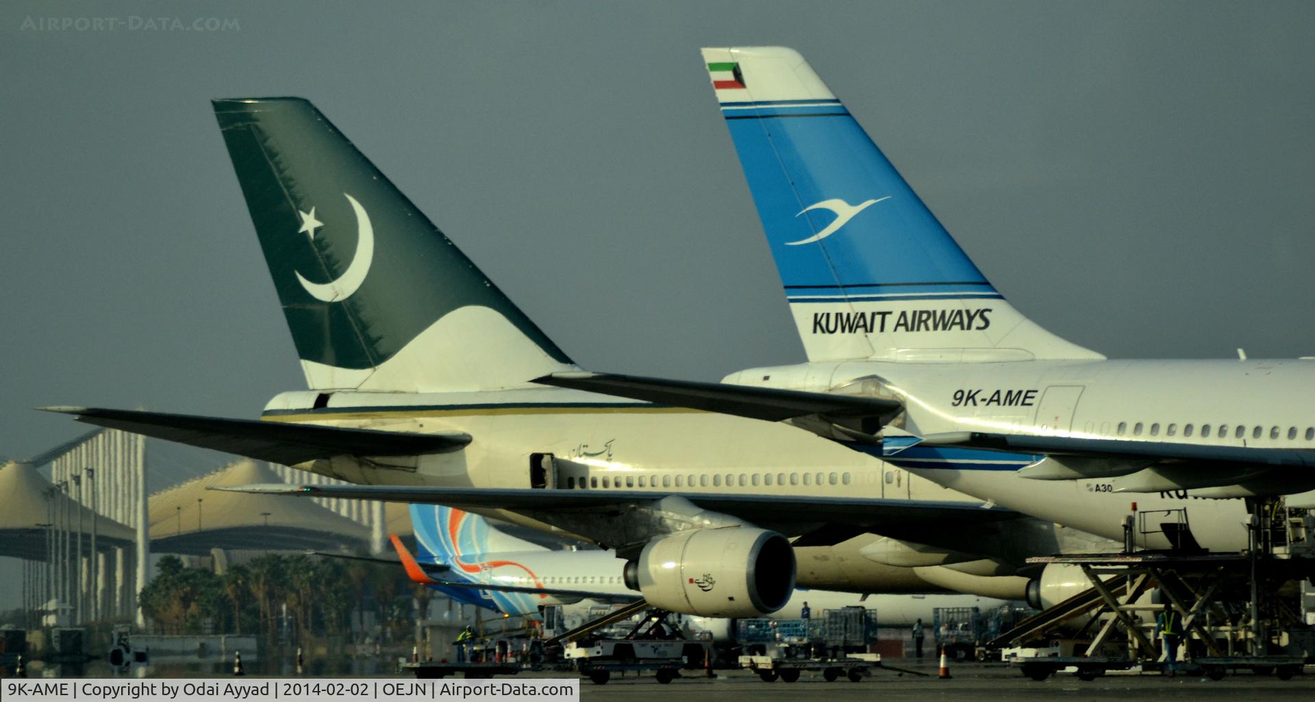 9K-AME, 1993 Airbus A300B4-605R C/N 721, Kuwait airways , Pakistani Airways , Fly Dubai Side by Side at Jeddah