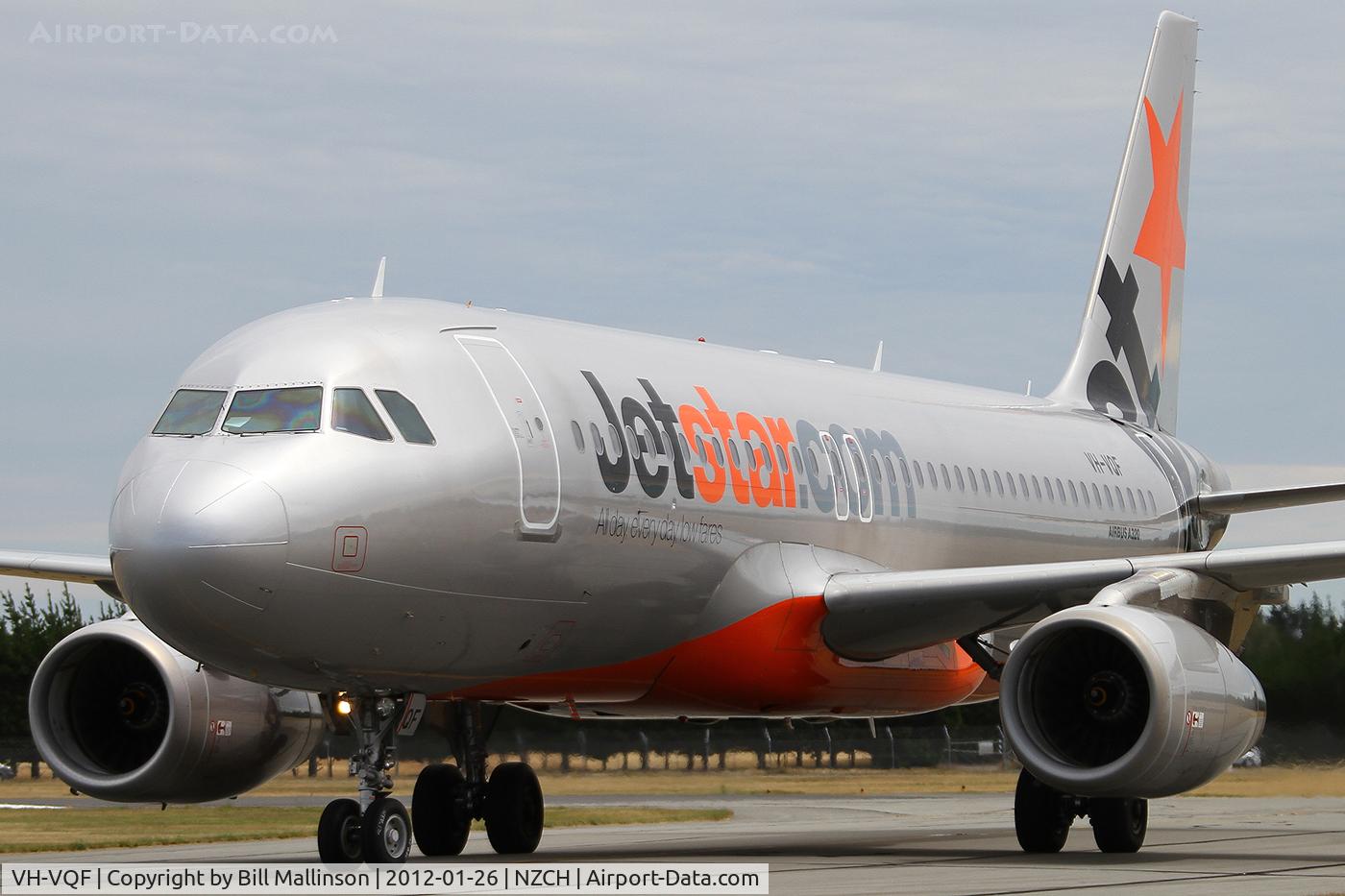 VH-VQF, 2008 Airbus A320-232 C/N 3474, taxiing from 29