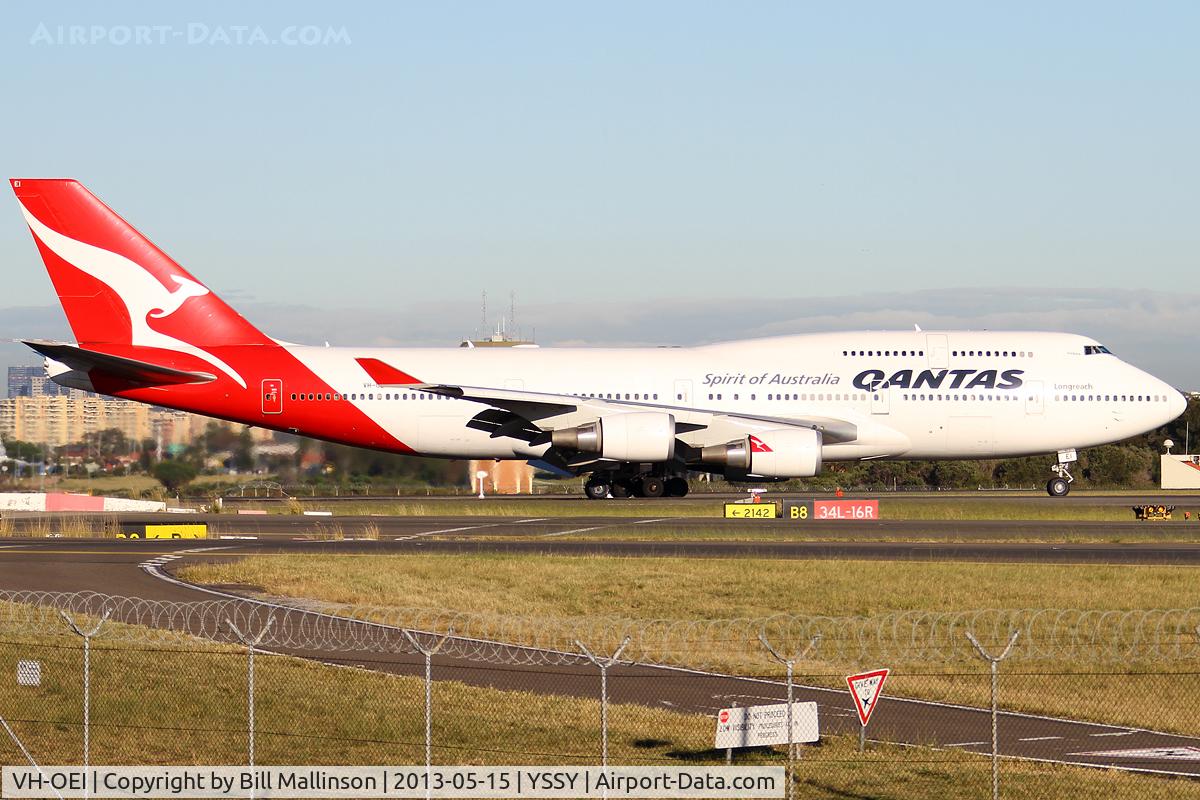 VH-OEI, 2003 Boeing 747-438/ER C/N 32913, TAXI FROM 34L